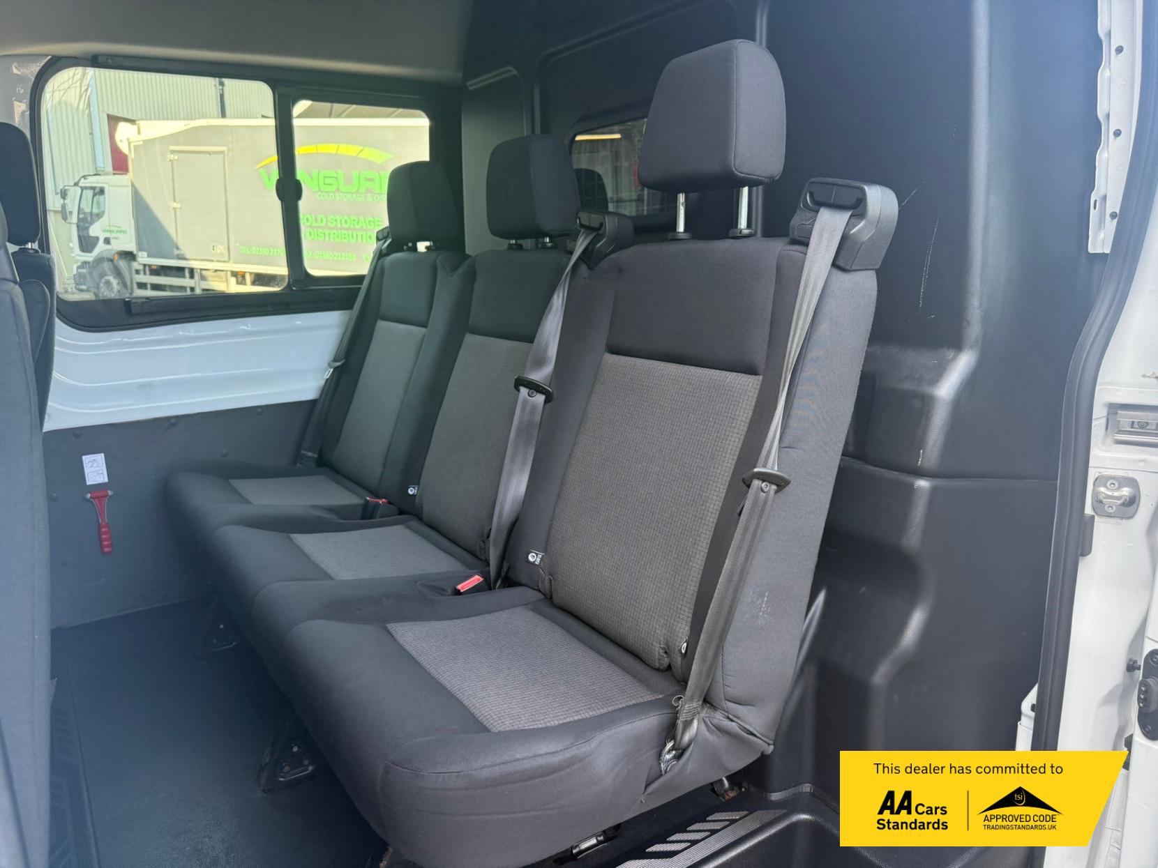 Ford Transit 2.0 350 EcoBlue Leader Crew Van Double Cab 6dr Diesel Manual RWD L3 H3 Euro 6 (s/s) (130 ps)