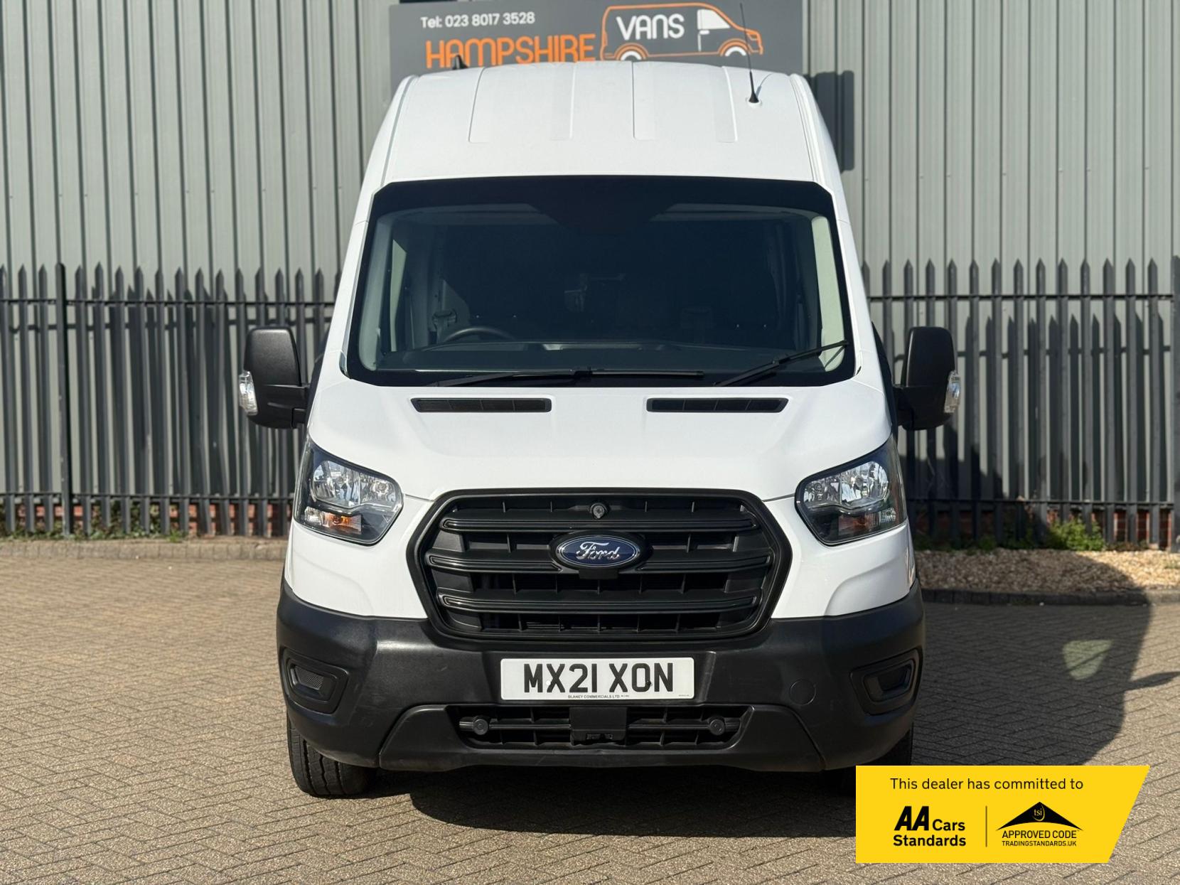 Ford Transit 2.0 350 EcoBlue Leader Crew Van Double Cab 6dr Diesel Manual RWD L3 H3 Euro 6 (s/s) (130 ps)