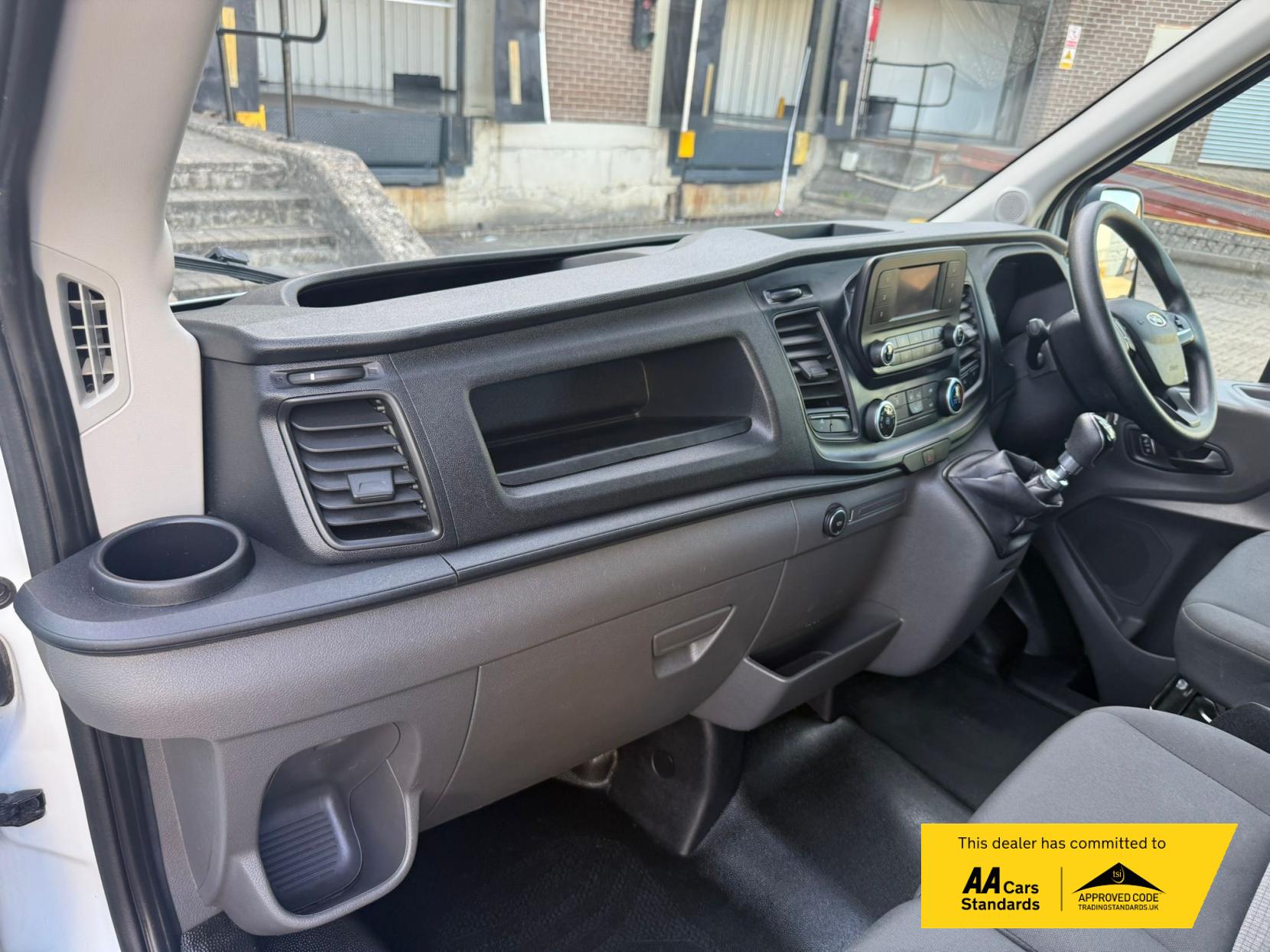 Ford Transit 2.0 350 EcoBlue Leader Crew Van Double Cab 6dr Diesel Manual RWD L3 H3 Euro 6 (s/s) (130 ps)