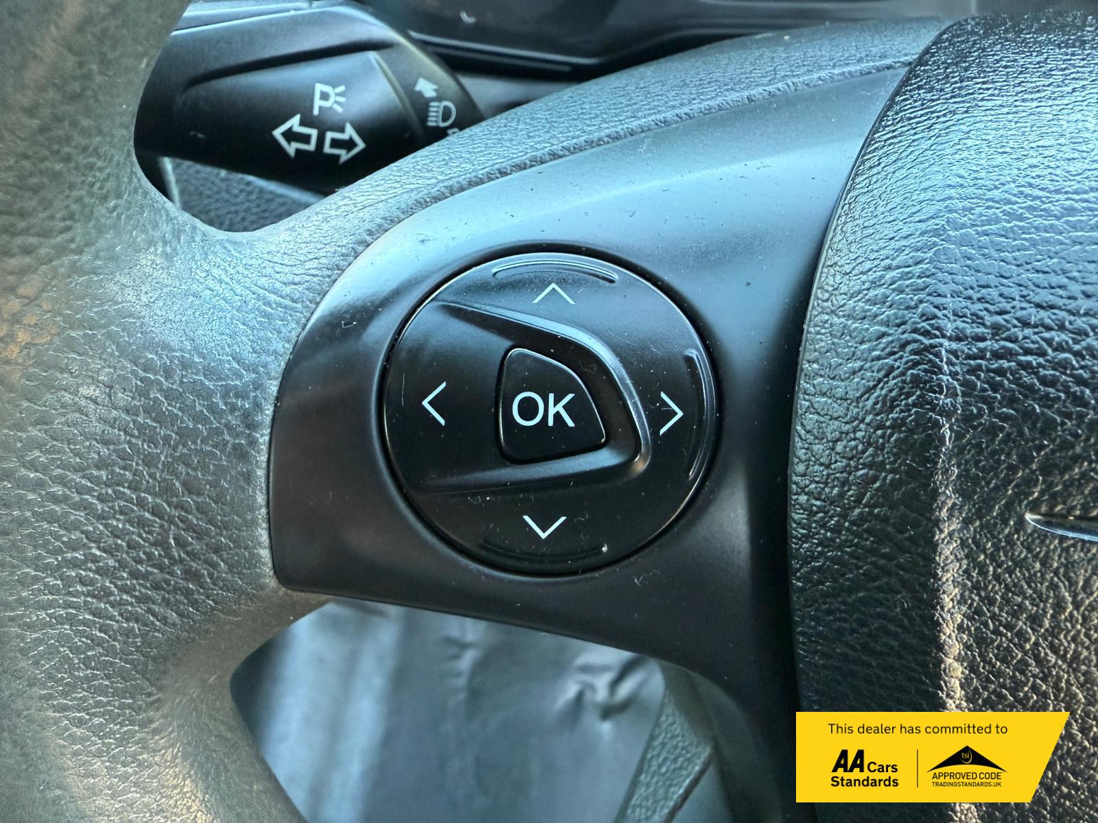 Ford Transit 2.2 TDCi 290 Panel Van 5dr Diesel Manual FWD L2 H2 Euro 5 (100 ps)