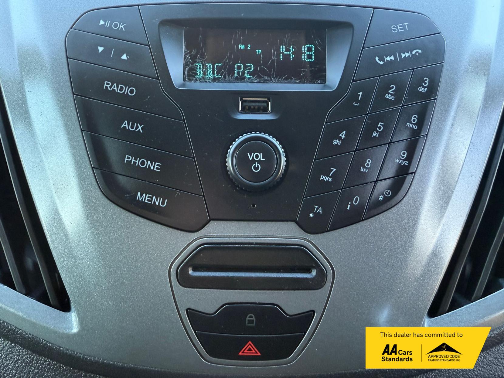 Ford Transit 2.2 TDCi 290 Panel Van 5dr Diesel Manual FWD L2 H2 Euro 5 (100 ps)