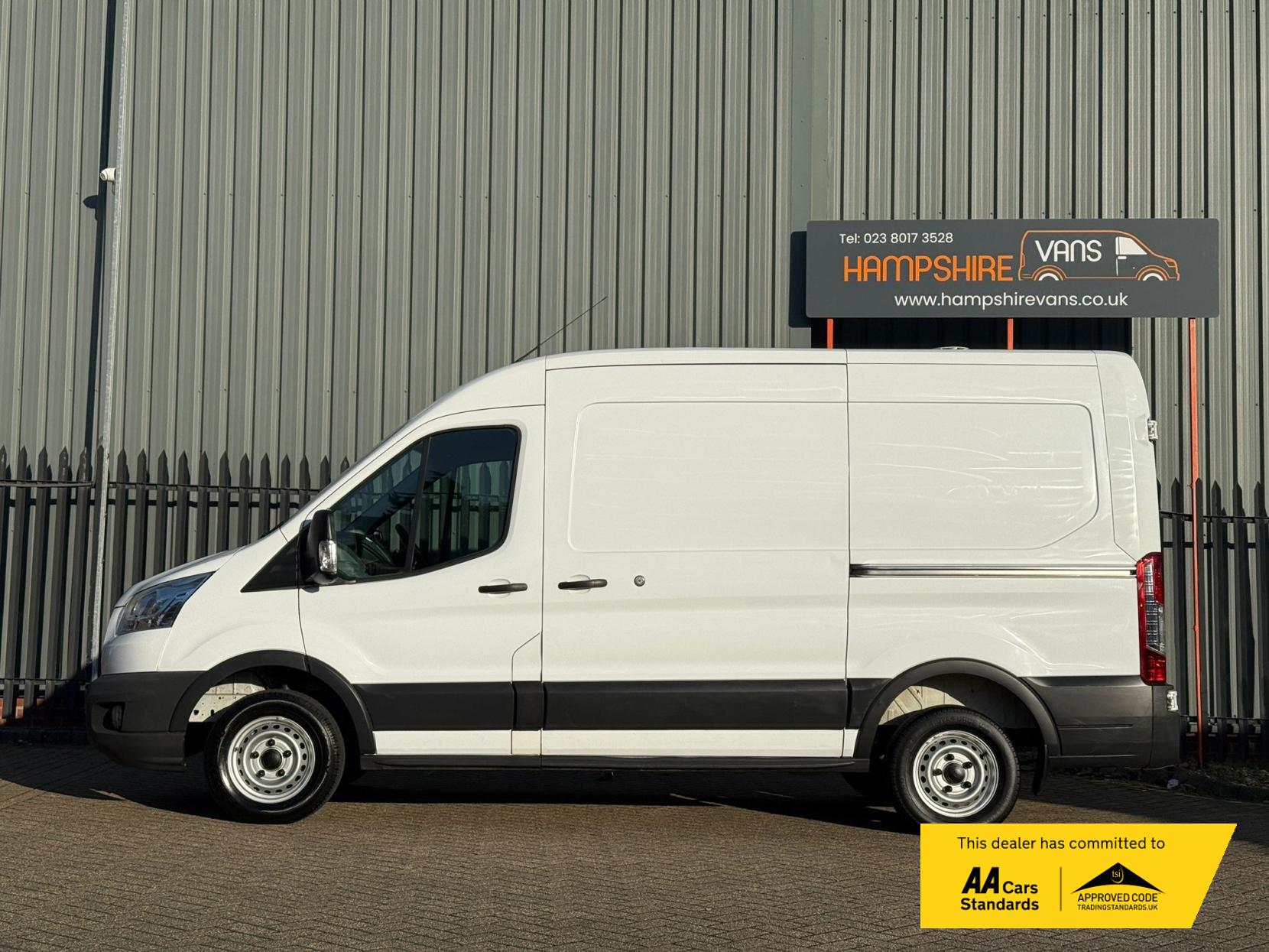 Ford Transit 2.2 TDCi 290 Panel Van 5dr Diesel Manual FWD L2 H2 Euro 5 (100 ps)