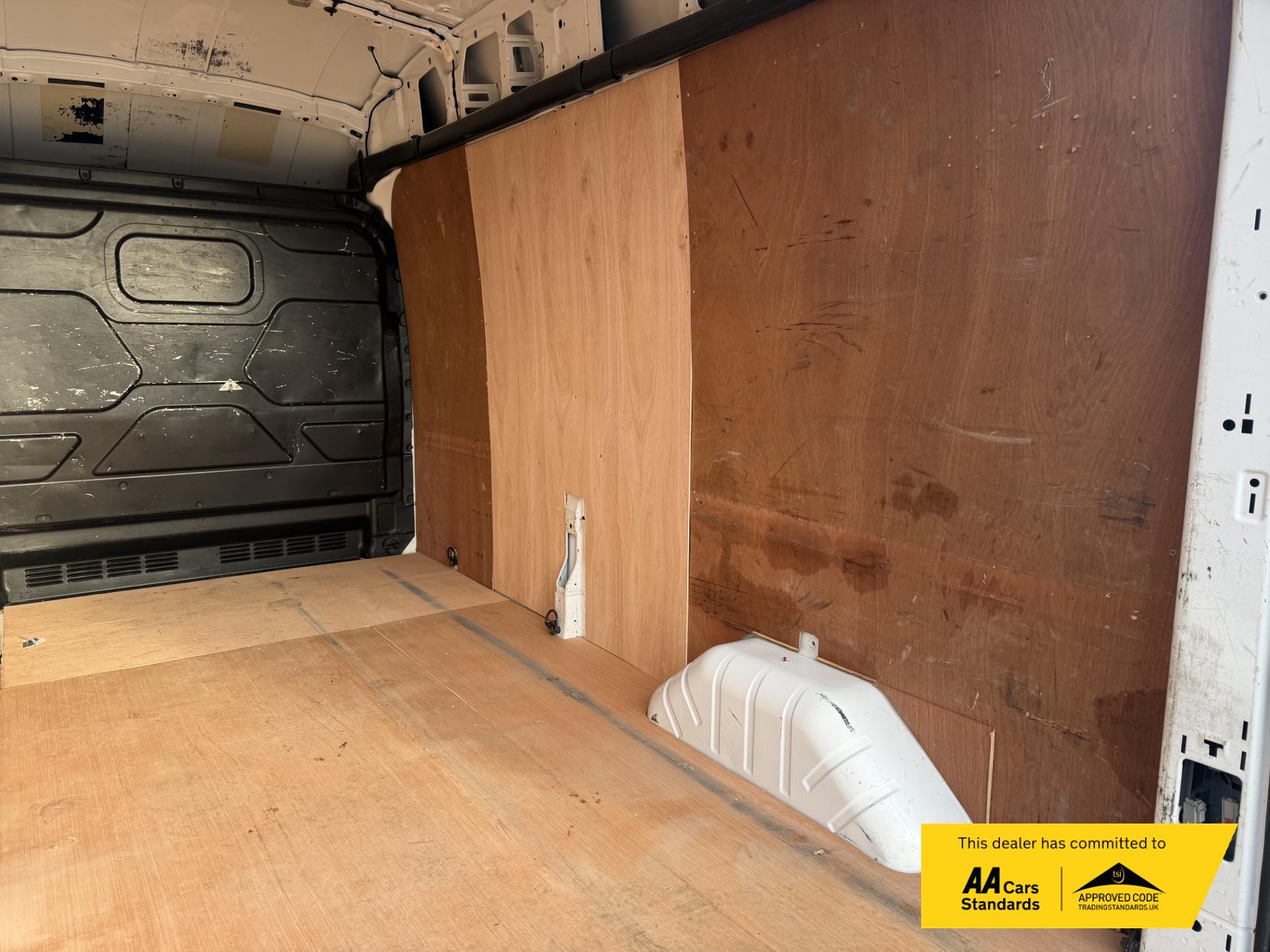 Ford Transit 2.0 350 EcoBlue Leader Panel Van 5dr Diesel Manual RWD L3 H3 Euro 6 (s/s) (130 ps)