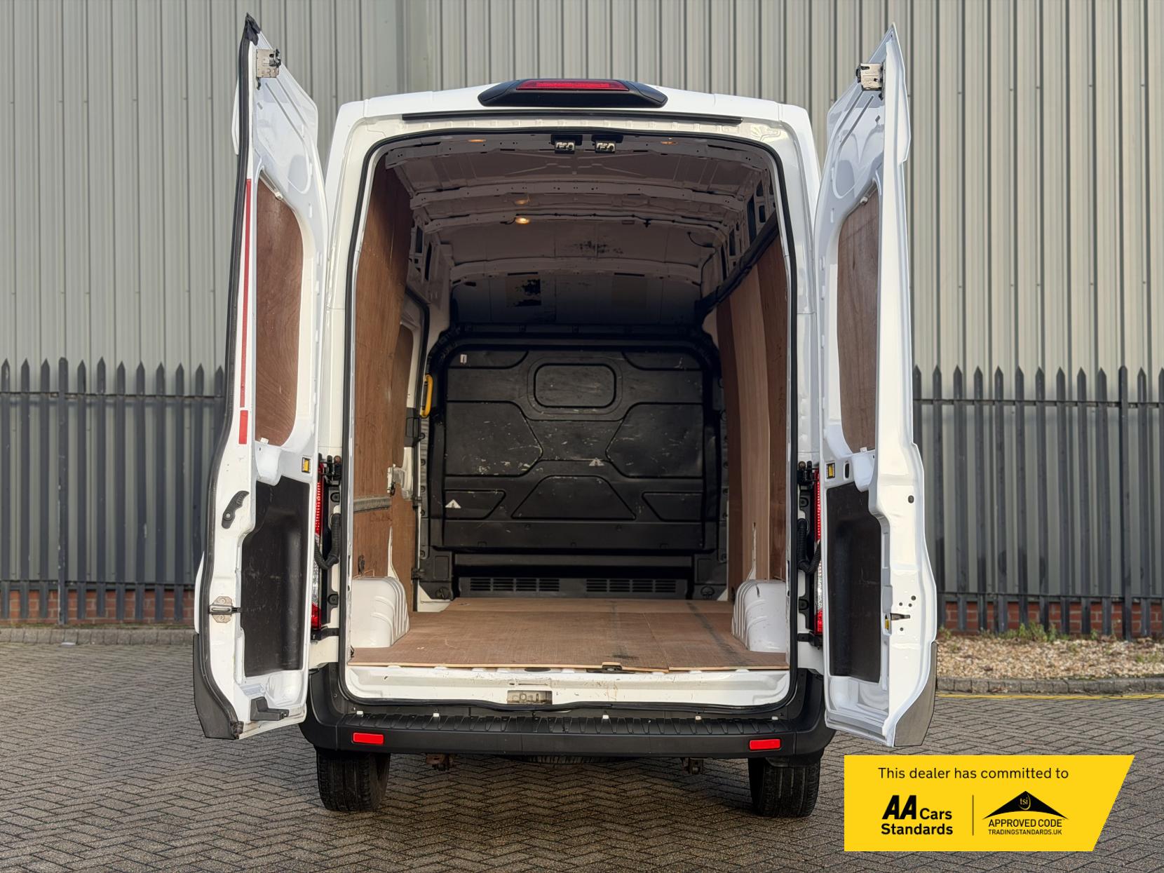 Ford Transit 2.0 350 EcoBlue Leader Panel Van 5dr Diesel Manual RWD L3 H3 Euro 6 (s/s) (130 ps)