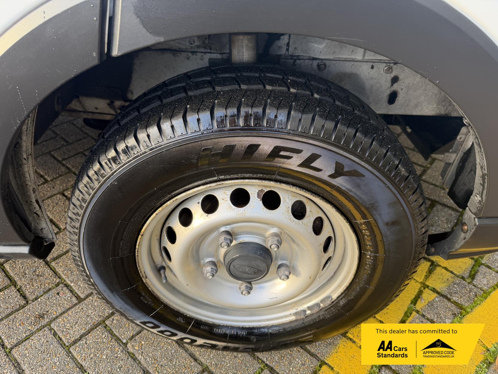 Ford Transit 2.0 350 EcoBlue Leader Panel Van 5dr Diesel Manual RWD L3 H3 Euro 6 (s/s) (130 ps)