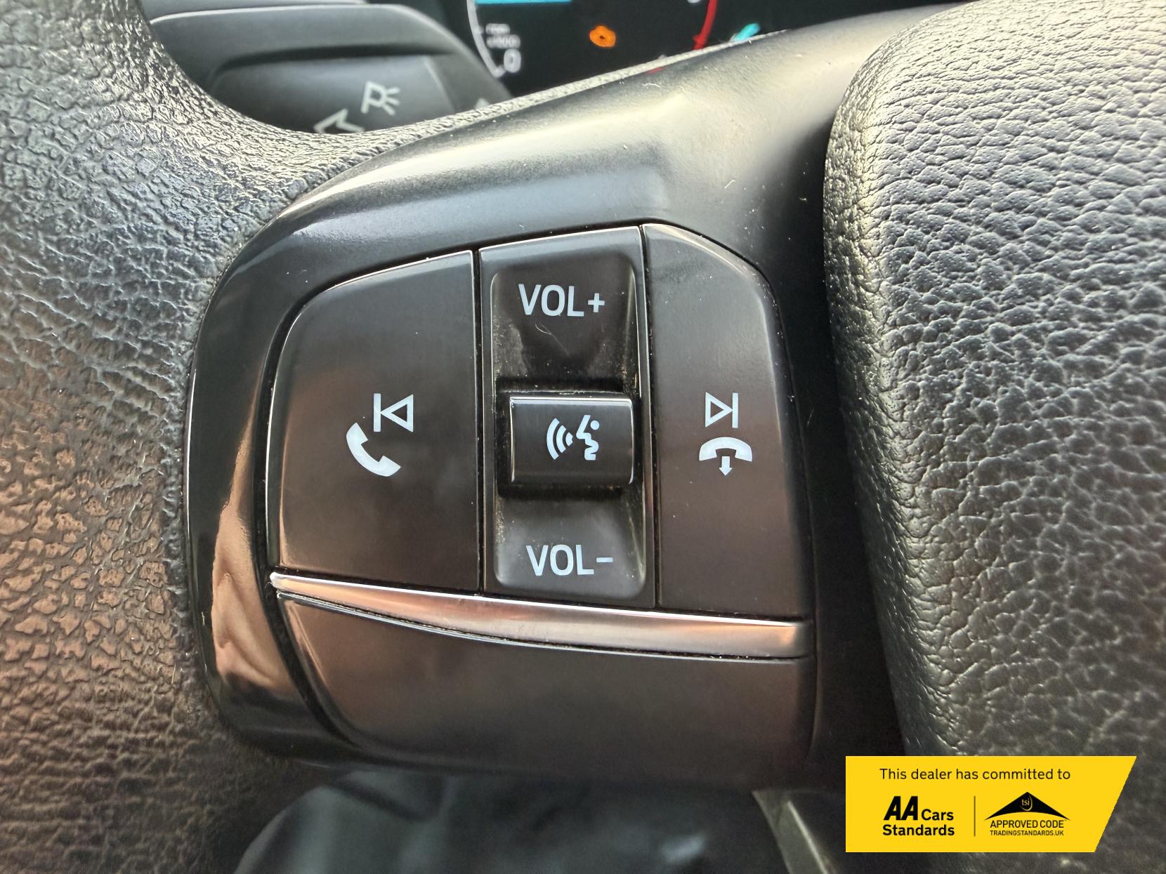 Ford Transit 2.0 350 EcoBlue Leader Panel Van 5dr Diesel Manual RWD L3 H3 Euro 6 (s/s) (130 ps)