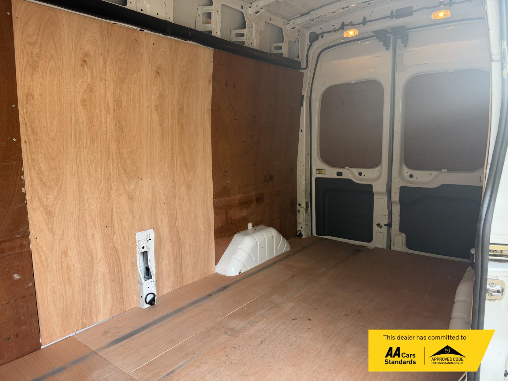 Ford Transit 2.0 350 EcoBlue Leader Panel Van 5dr Diesel Manual RWD L3 H3 Euro 6 (s/s) (130 ps)