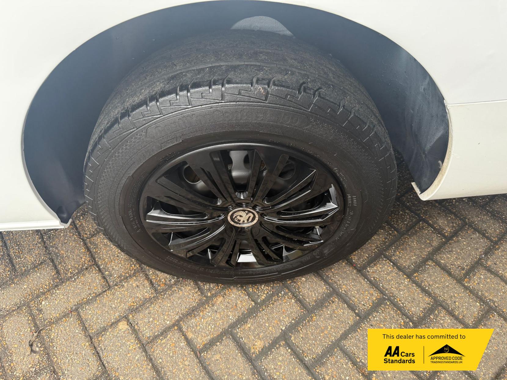 Vauxhall Vivaro 1.5 Turbo D 2900 Sportive Panel Van 5dr Diesel Manual L2 H1 Euro 6 (s/s) (100 ps)