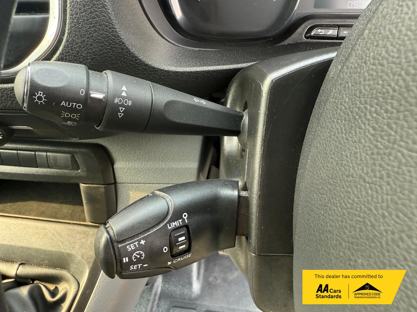 Vauxhall Vivaro 1.5 Turbo D 2900 Sportive Panel Van 5dr Diesel Manual L2 H1 Euro 6 (s/s) (100 ps)