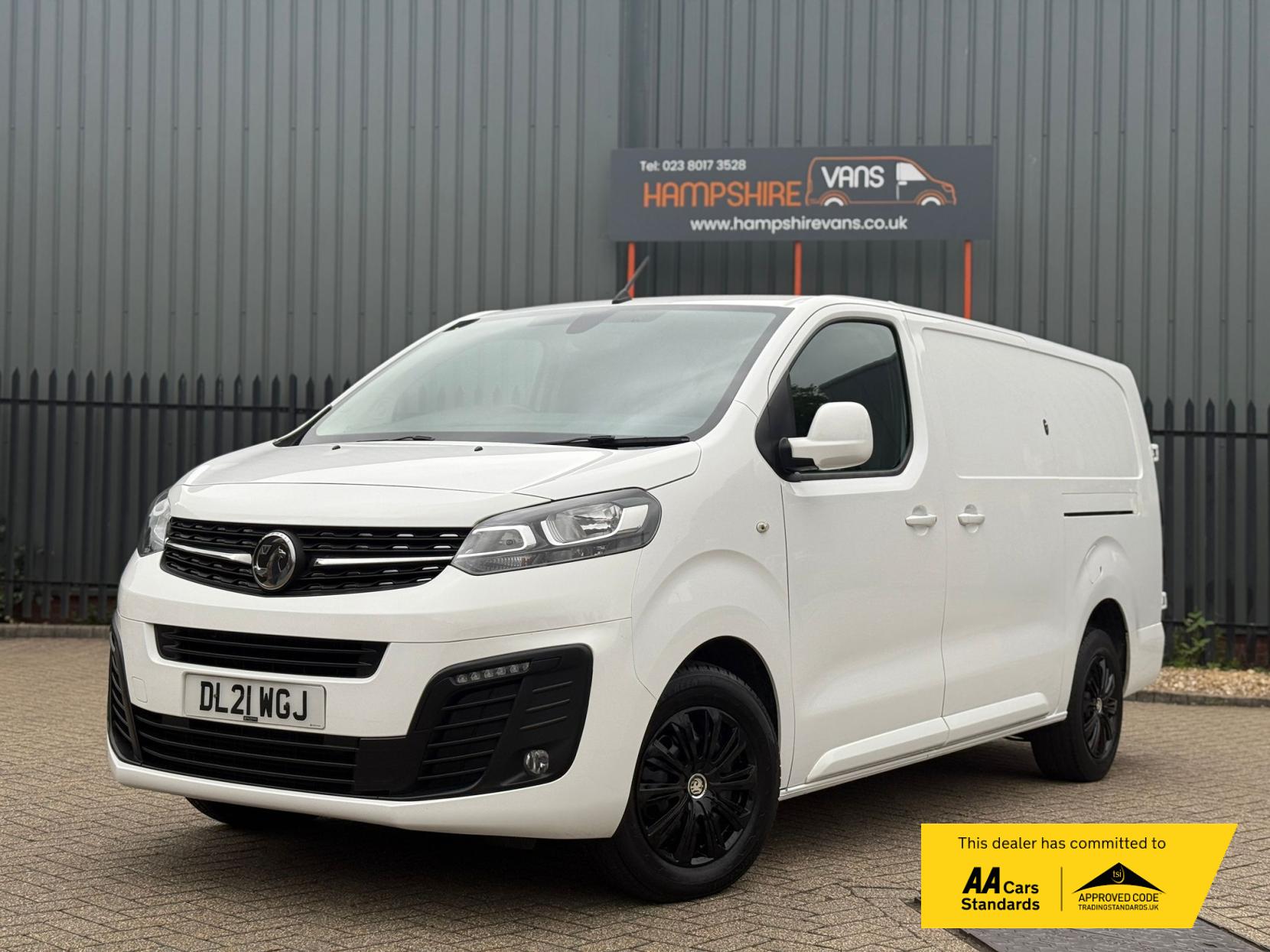 Vauxhall Vivaro 1.5 Turbo D 2900 Sportive Panel Van 5dr Diesel Manual L2 H1 Euro 6 (s/s) (100 ps)