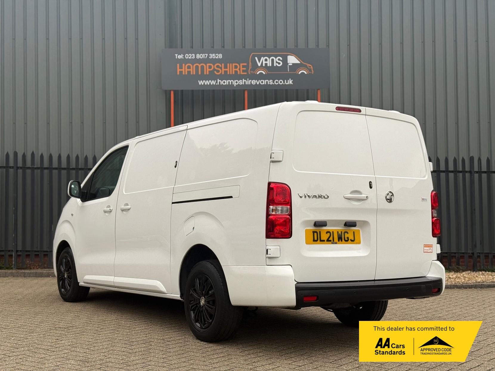 Vauxhall Vivaro 1.5 Turbo D 2900 Sportive Panel Van 5dr Diesel Manual L2 H1 Euro 6 (s/s) (100 ps)