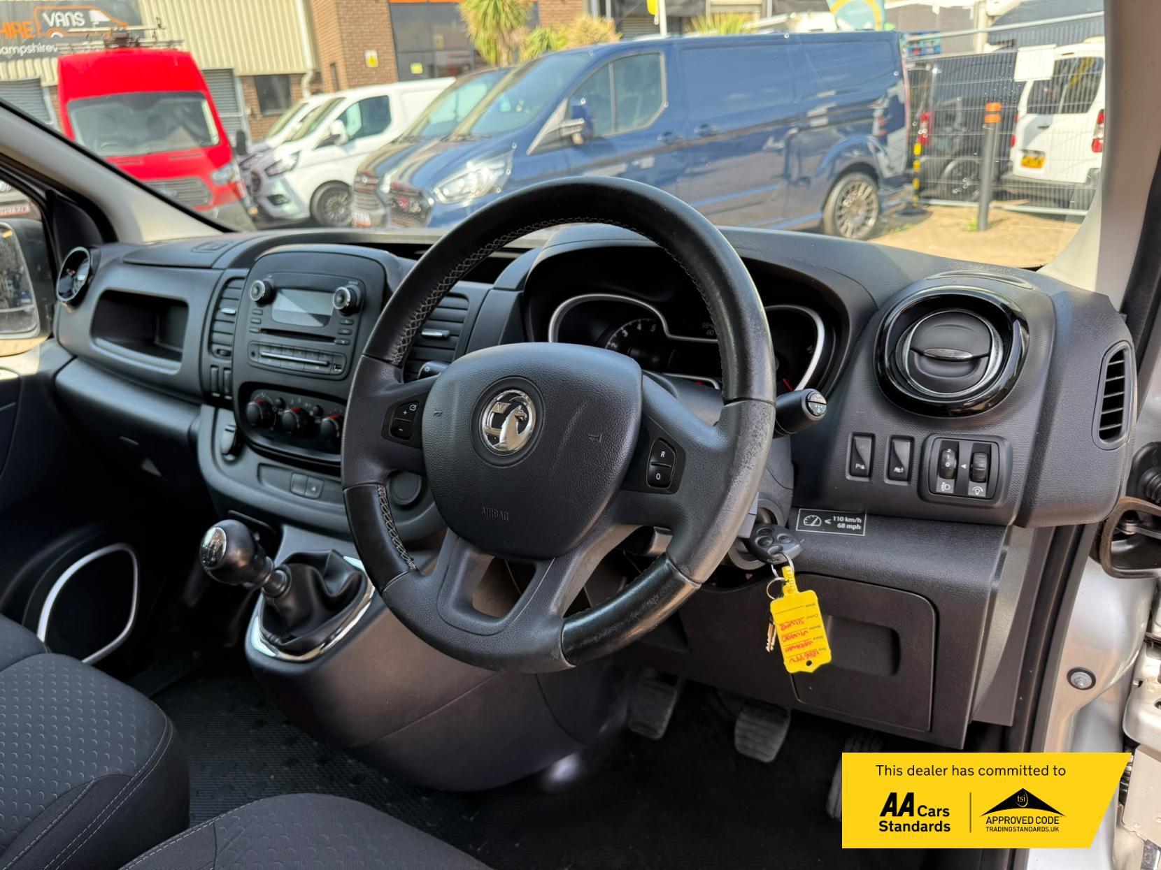 2017 Vauxhall Vivaro 1.6 CDTi 2900 BiTurbo Sportive Panel Van 5dr Diesel Manual L1 H1 Euro 6 (s/s) (125 ps) - Thumbnail 48