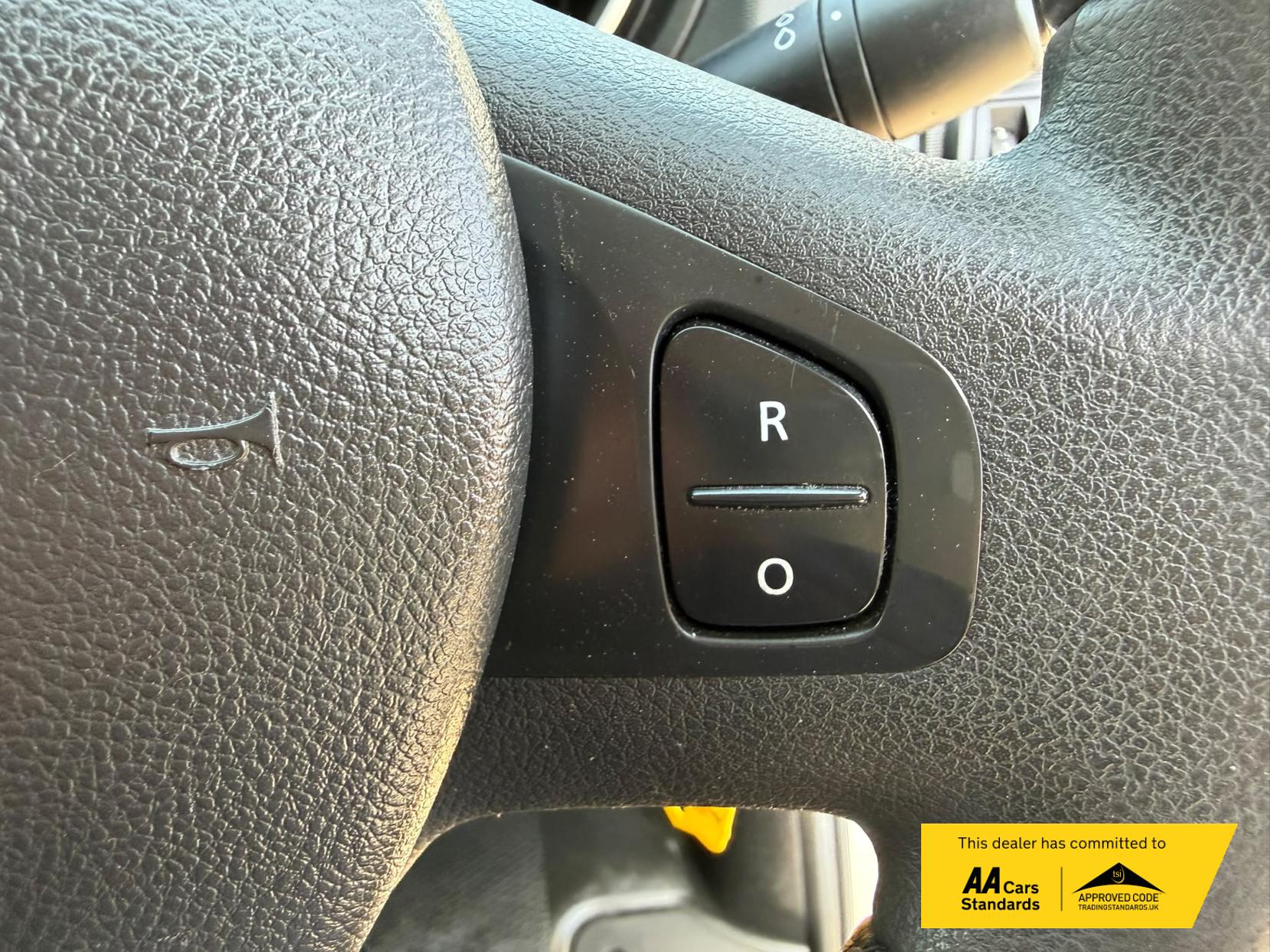 2017 Vauxhall Vivaro 1.6 CDTi 2900 BiTurbo Sportive Panel Van 5dr Diesel Manual L1 H1 Euro 6 (s/s) (125 ps) - Thumbnail 42