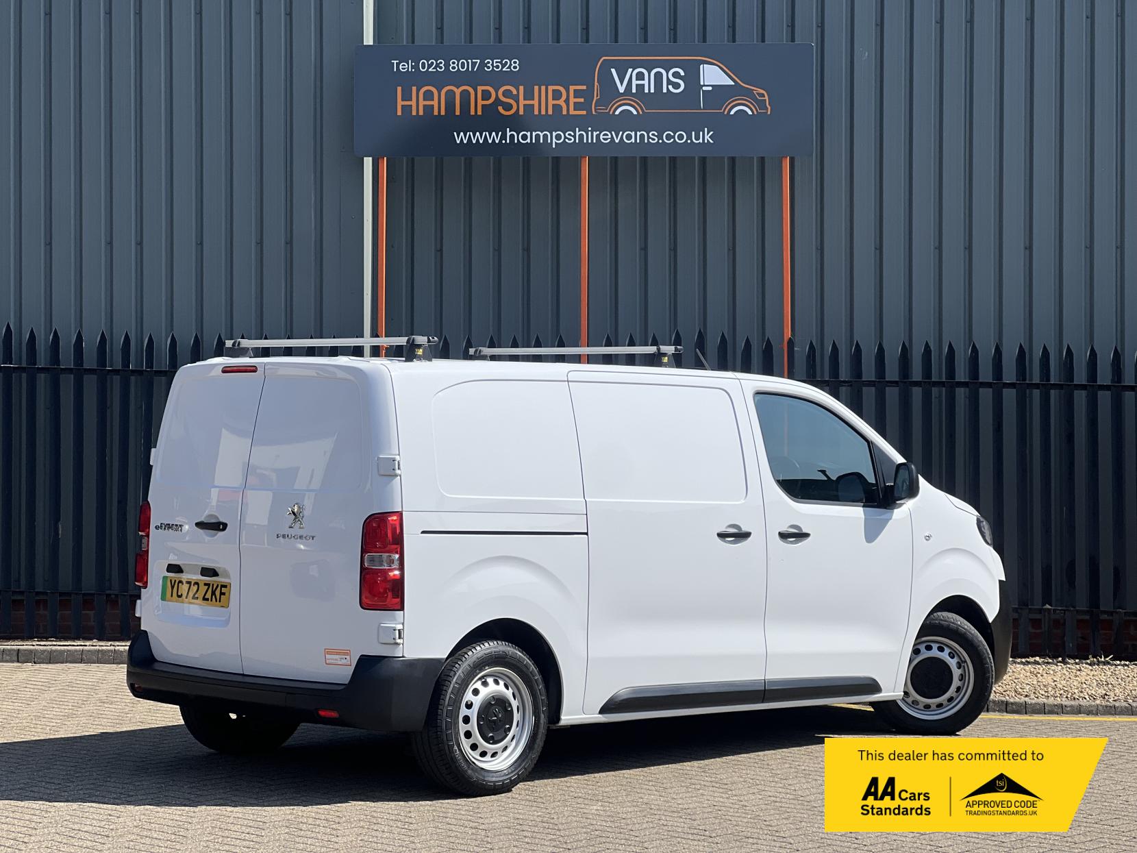 Peugeot e-Expert e 1200 75kWh Professional Standard Panel Van 6dr Electric Auto MWB (136 ps)