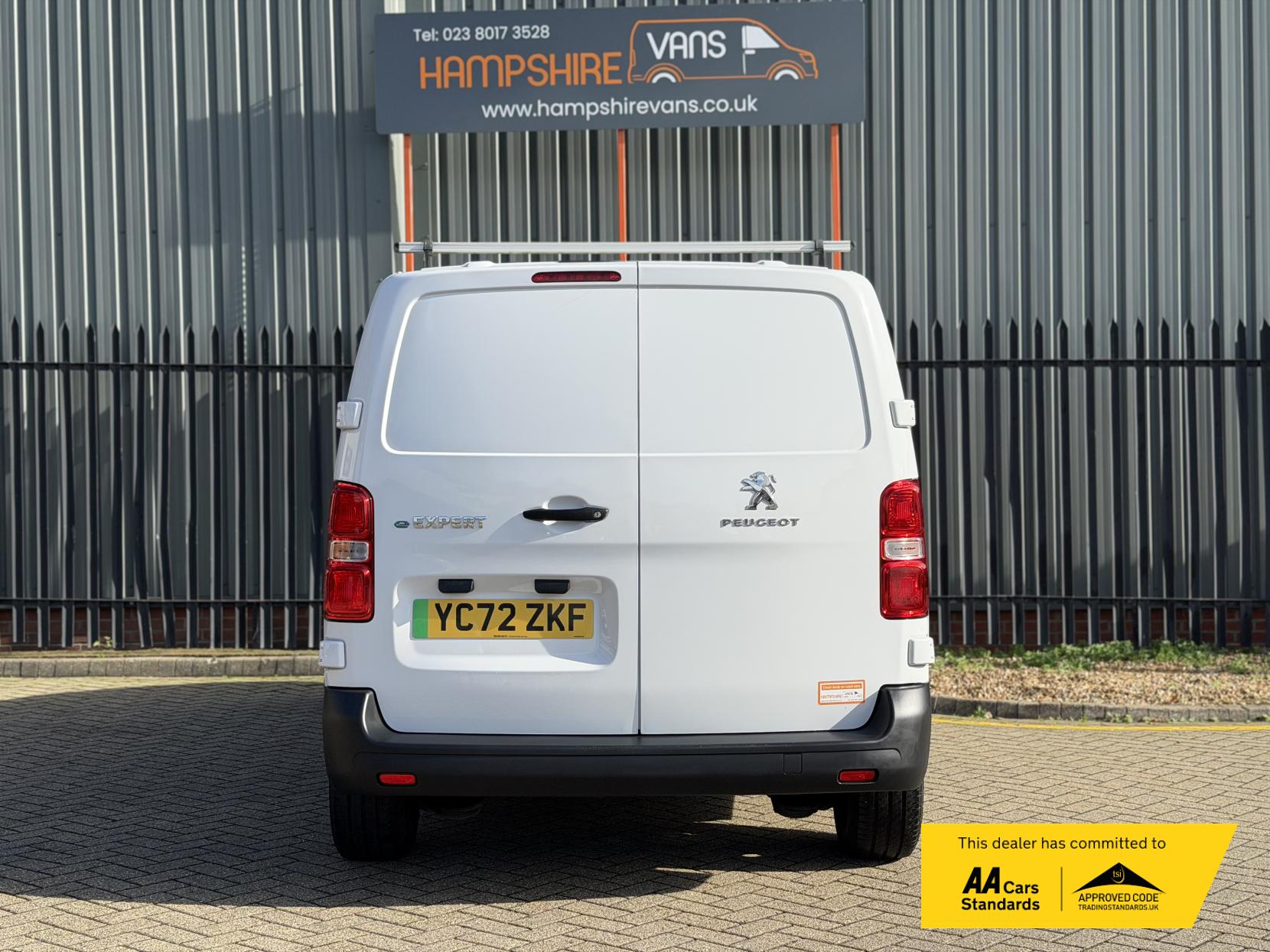 Peugeot e-Expert e 1200 75kWh Professional Standard Panel Van 6dr Electric Auto MWB (136 ps)