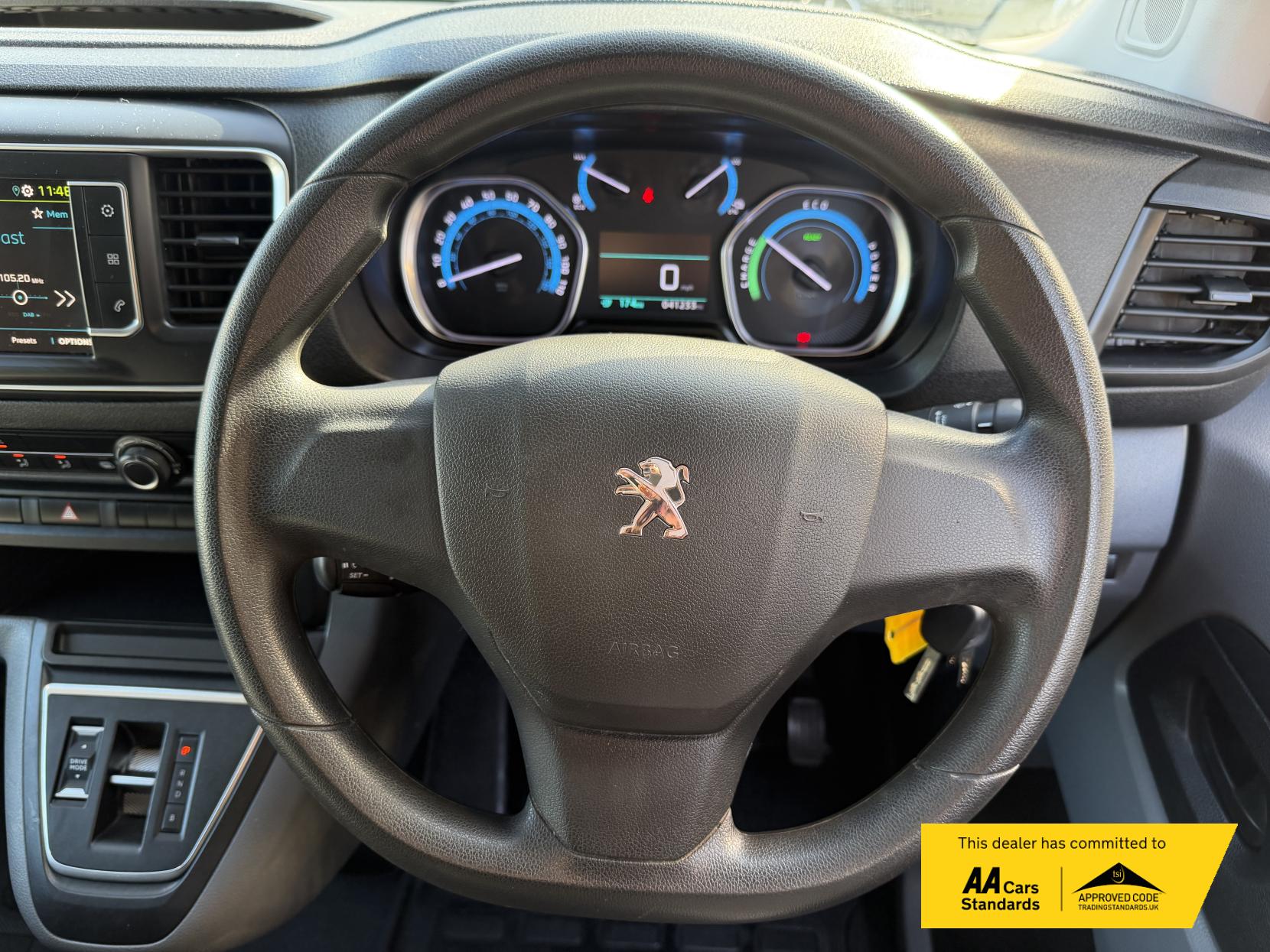 Peugeot e-Expert e 1200 75kWh Professional Standard Panel Van 6dr Electric Auto MWB (136 ps)