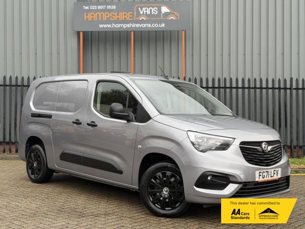 Vauxhall Combo 1.5 Turbo D 2300 Sportive Panel Van 4dr Diesel Manual L2 H1 Euro 6 (100 ps)