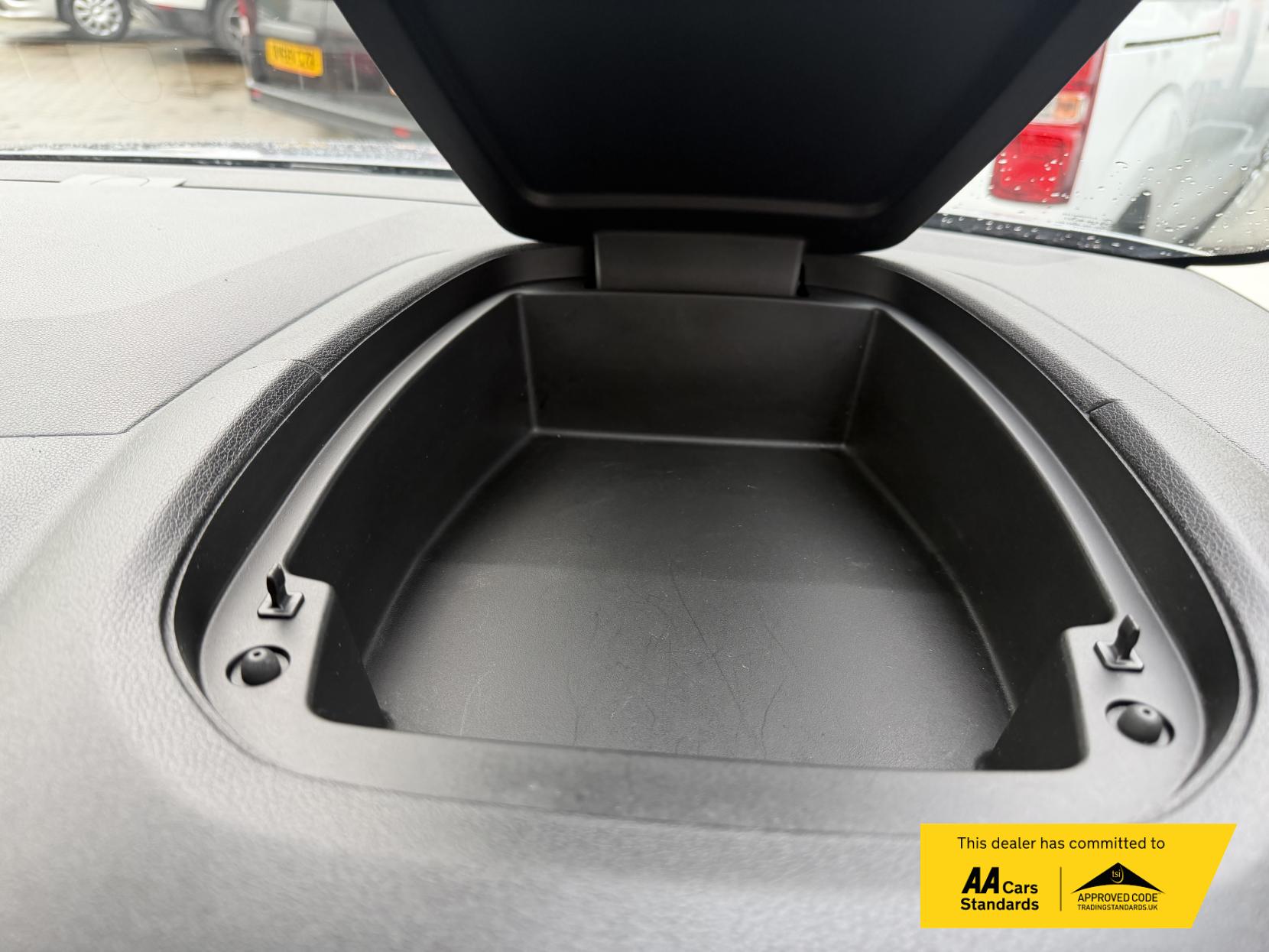 Vauxhall Combo 1.5 Turbo D 2300 Sportive Panel Van 4dr Diesel Manual L2 H1 Euro 6 (100 ps)