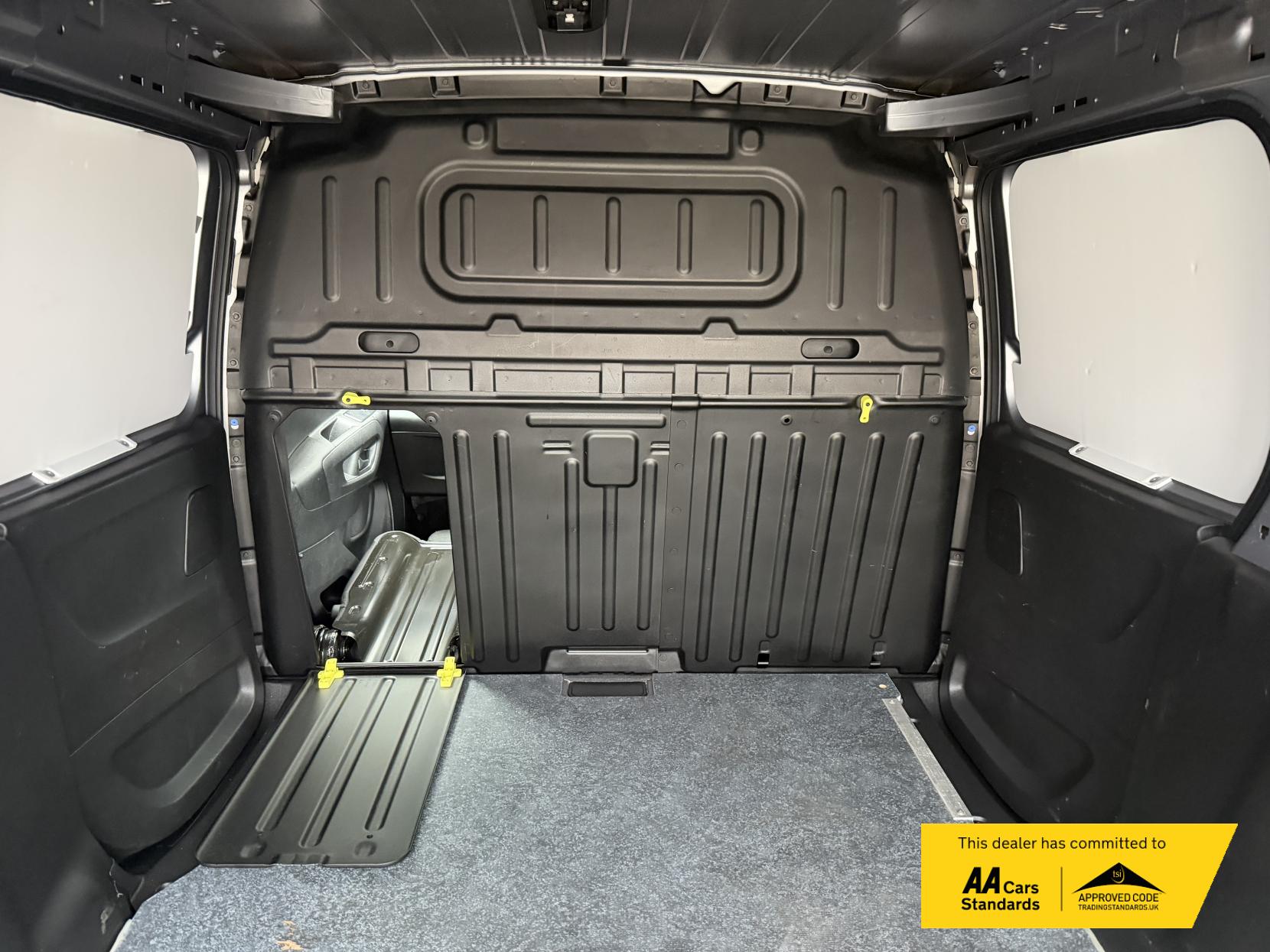 Vauxhall Combo 1.5 Turbo D 2300 Sportive Panel Van 4dr Diesel Manual L2 H1 Euro 6 (100 ps)