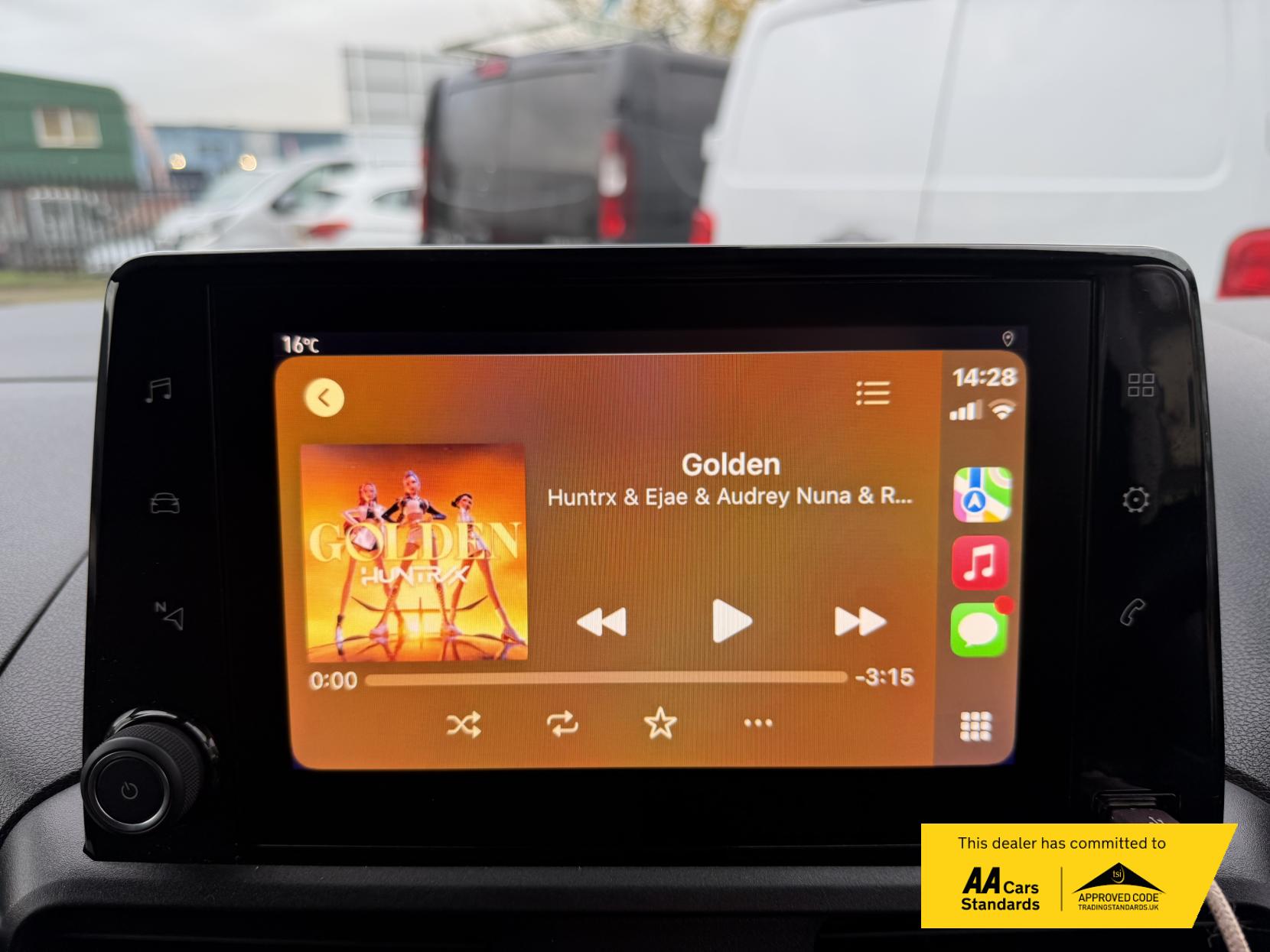 Vauxhall Combo 1.5 Turbo D 2300 Sportive Panel Van 4dr Diesel Manual L2 H1 Euro 6 (100 ps)