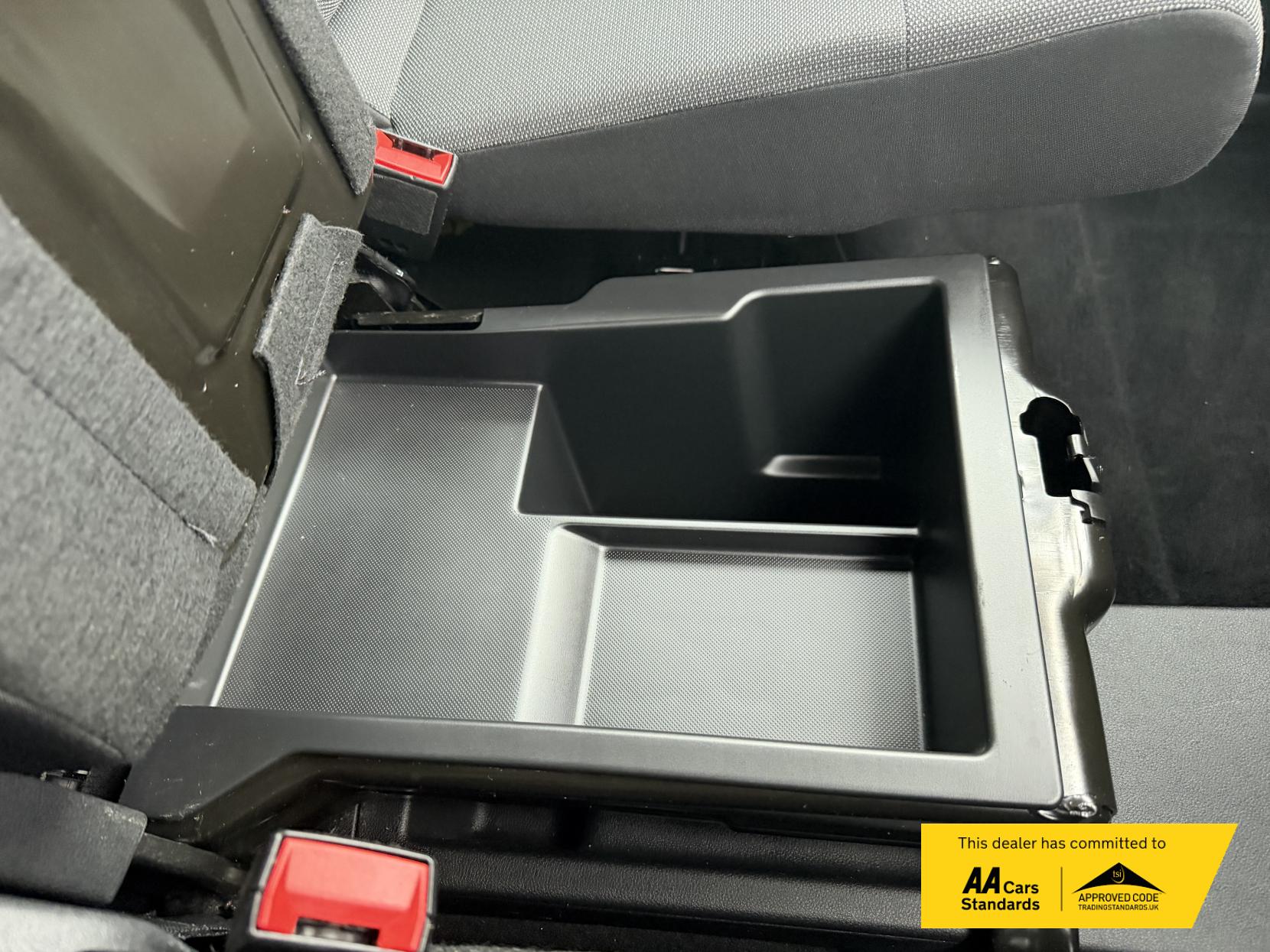 Vauxhall Combo 1.5 Turbo D 2300 Sportive Panel Van 4dr Diesel Manual L2 H1 Euro 6 (100 ps)