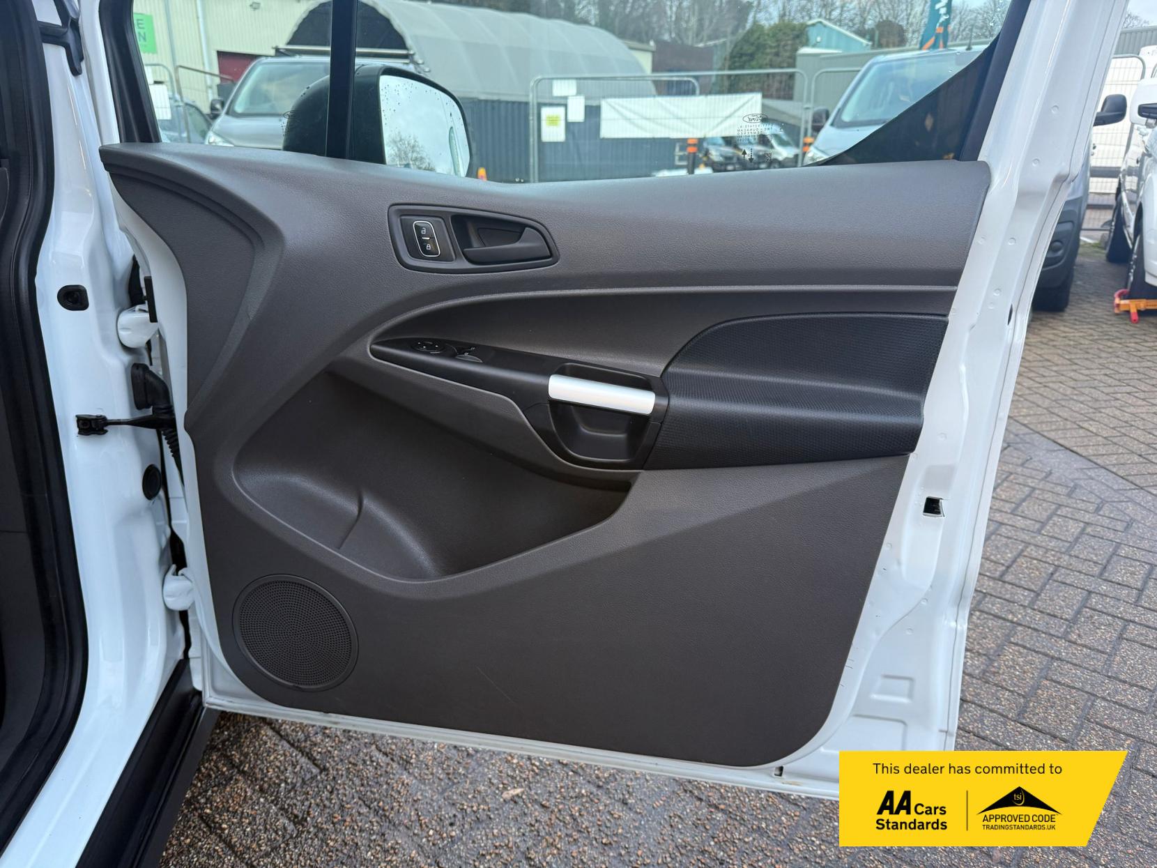 Ford Transit Connect 1.5 220 EcoBlue Trend Panel Van 5dr Diesel Manual L1 Euro 6 (s/s) (120 ps)