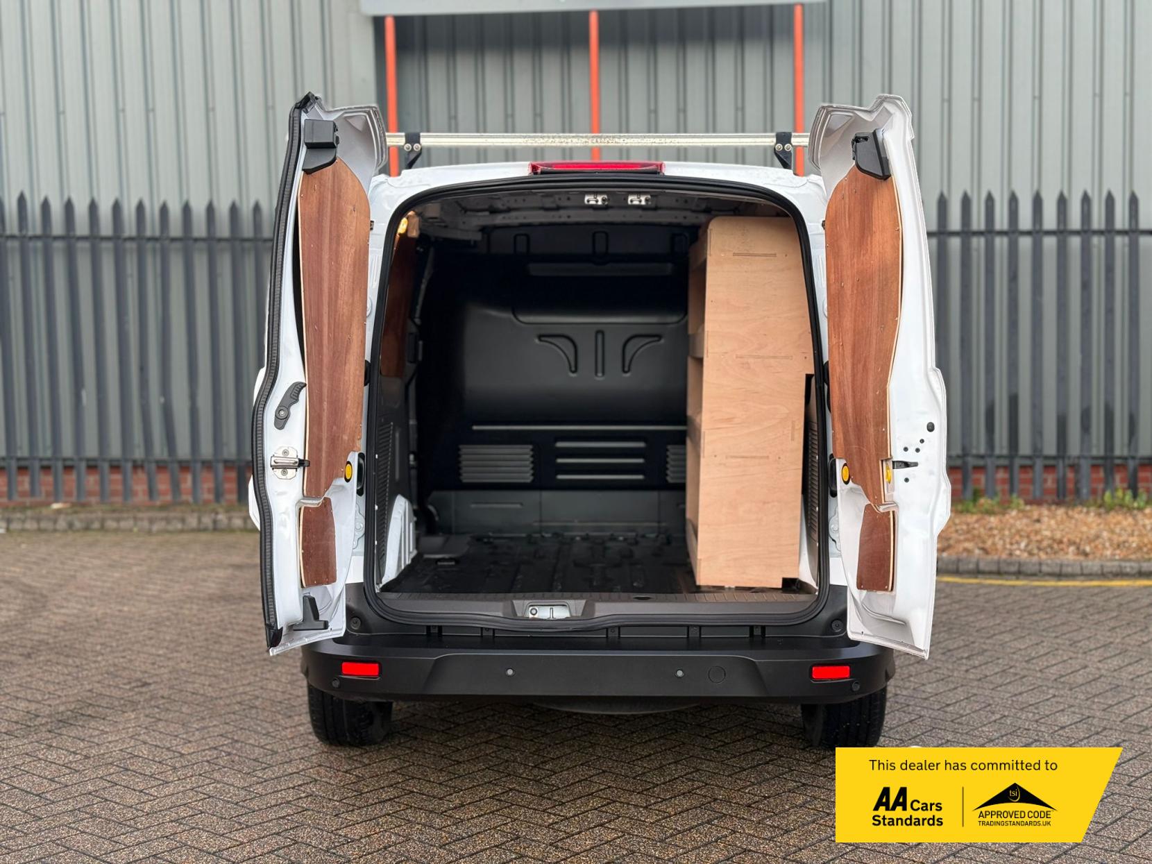 Ford Transit Connect 1.5 220 EcoBlue Trend Panel Van 5dr Diesel Manual L1 Euro 6 (s/s) (120 ps)