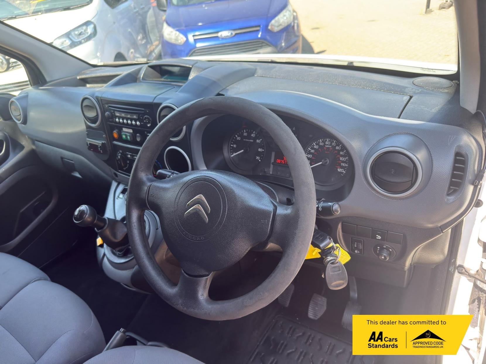 2014 Citroen Berlingo 1.6 HDi 750 LX Panel Van 6dr Diesel Manual L2 (153 g/km, 90 bhp) - Thumbnail 48