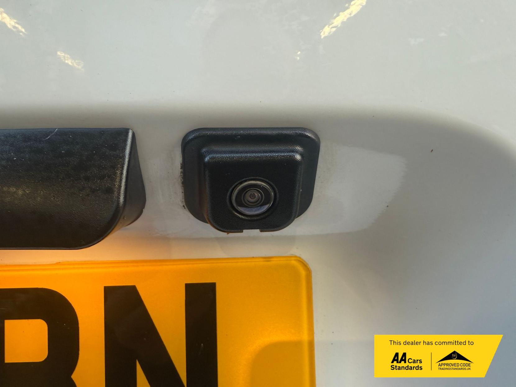 Vauxhall Combo 1.5 Turbo D 2300 Pro Panel Van 5dr Diesel Manual L1 H1 Euro 6 (s/s) (100 ps)