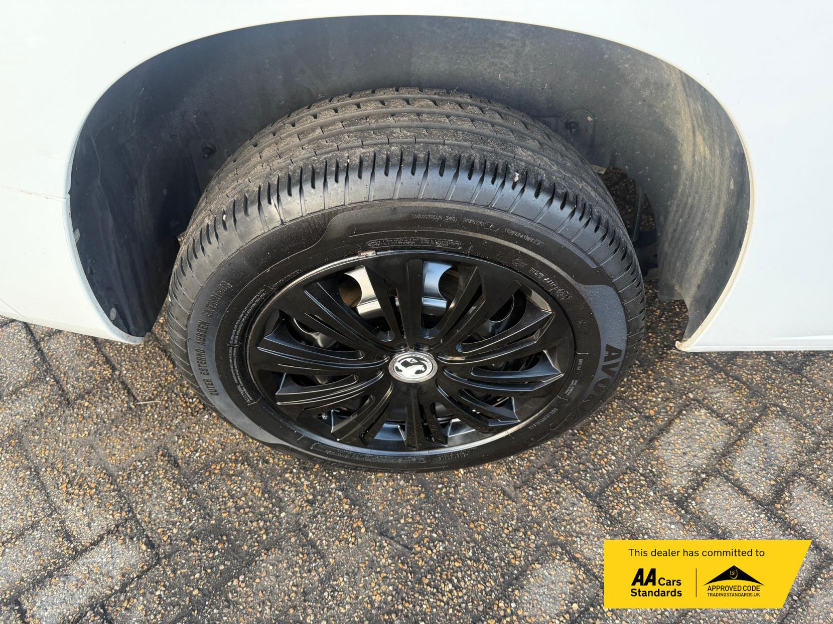 Vauxhall Combo 1.5 Turbo D 2300 Pro Panel Van 5dr Diesel Manual L1 H1 Euro 6 (s/s) (100 ps)