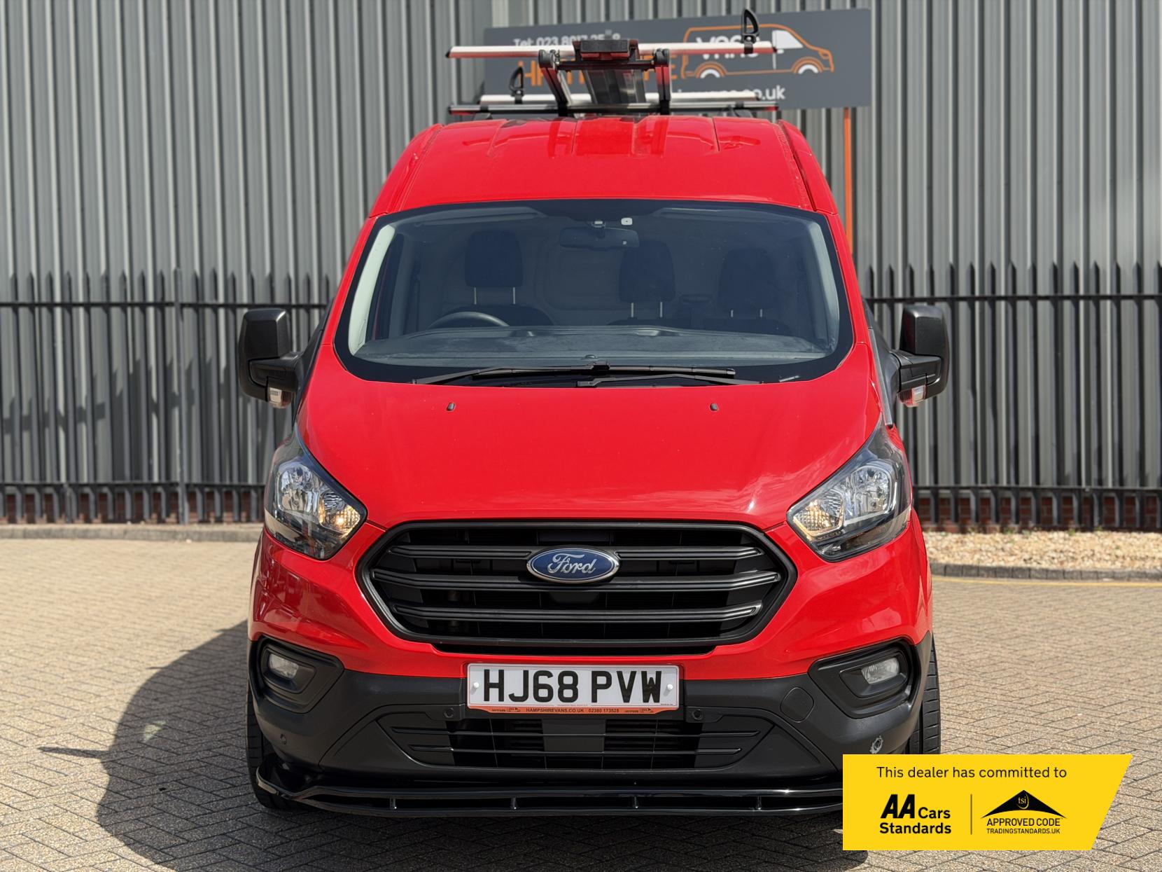 2018 Ford Transit Custom 2.0 320 EcoBlue Panel Van 5dr Diesel Manual L2 H2 Euro 6 (105 ps) - Thumbnail 7