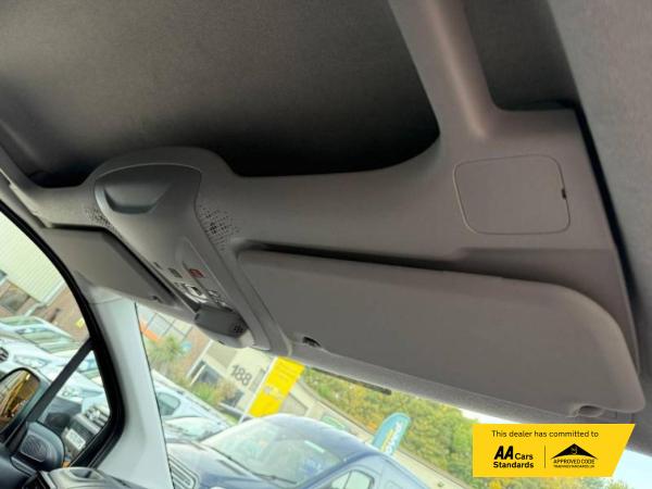 Vauxhall Combo Electric 2300 50kWh Sportive Panel Van 5dr Electric Auto L1 H1 (7.4kW Charger) (136 ps)
