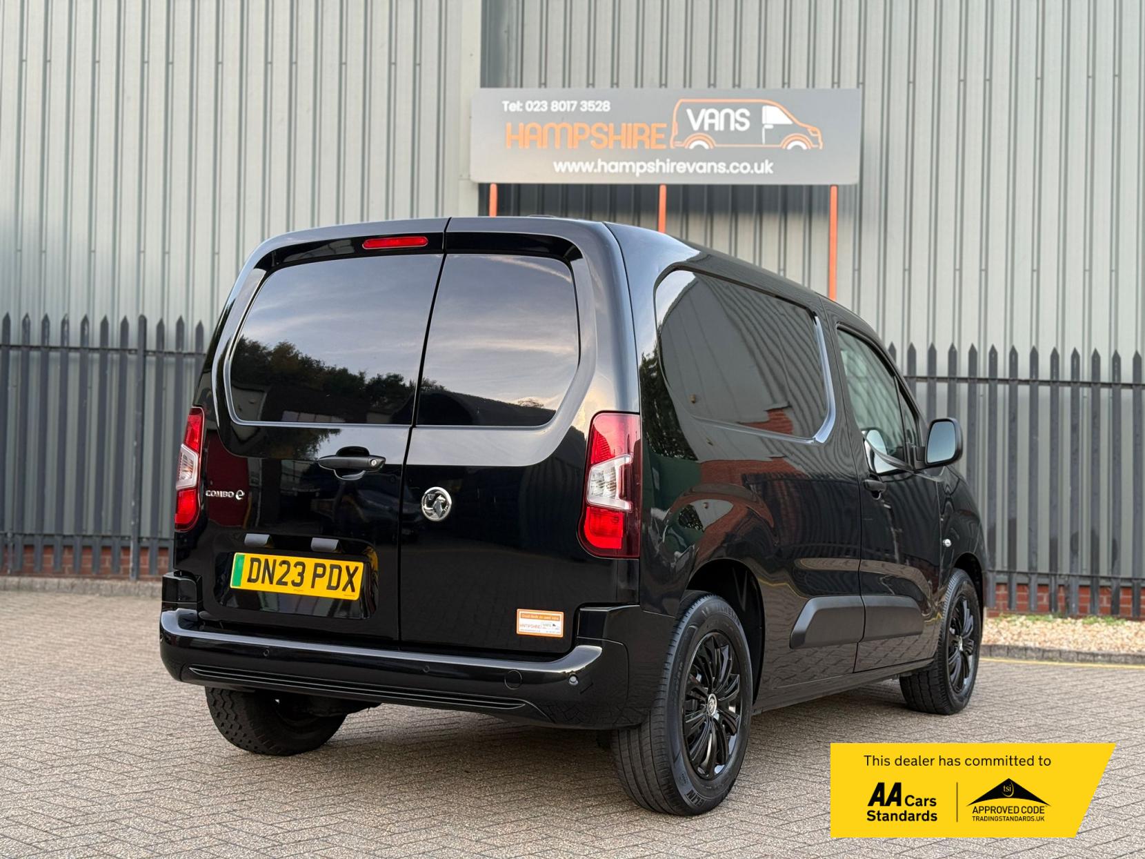 Vauxhall Combo Electric 2300 50kWh Sportive Panel Van 5dr Electric Auto L1 H1 (7.4kW Charger) (136 ps)