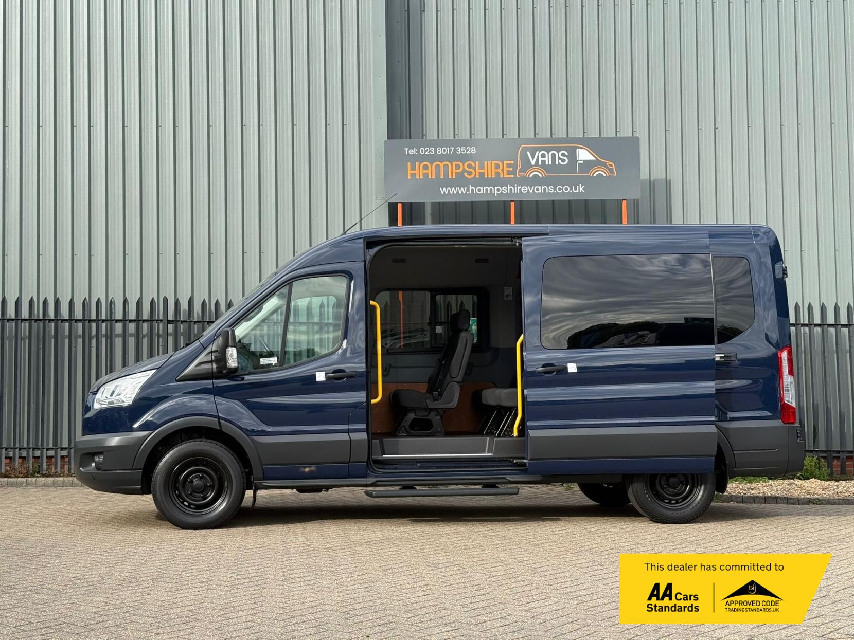 Ford Transit 2.2 TDCi 350 HDT Trend Minibus 4dr Diesel Manual L2 H2 (196 g/km, 123 bhp)