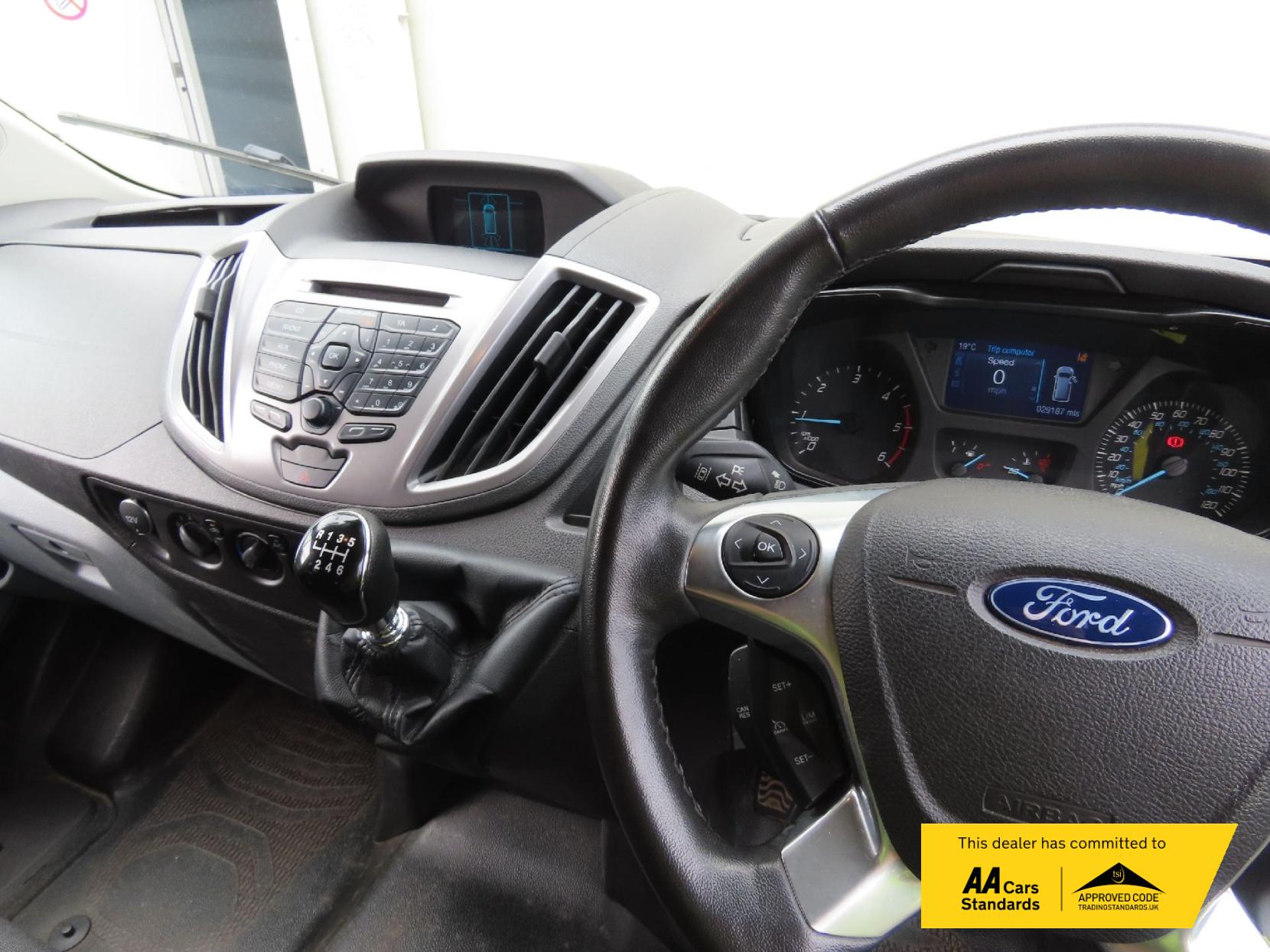 Ford Transit 2.2 TDCi 350 HDT Trend Minibus 4dr Diesel Manual L2 H2 (196 g/km, 123 bhp)