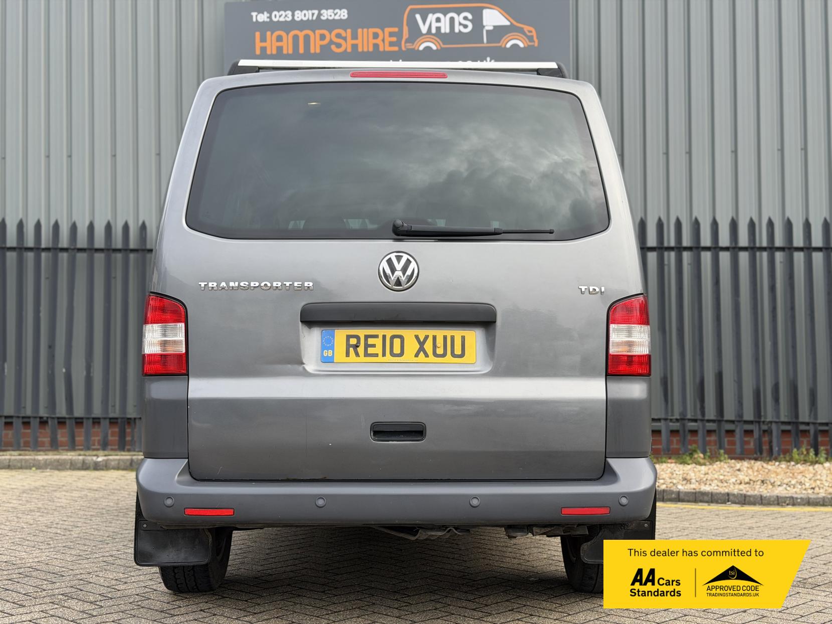 Volkswagen Transporter 2.0 TDI T32 Kombi 4dr Diesel Manual L1 H1 (203 g/km, 138 bhp)