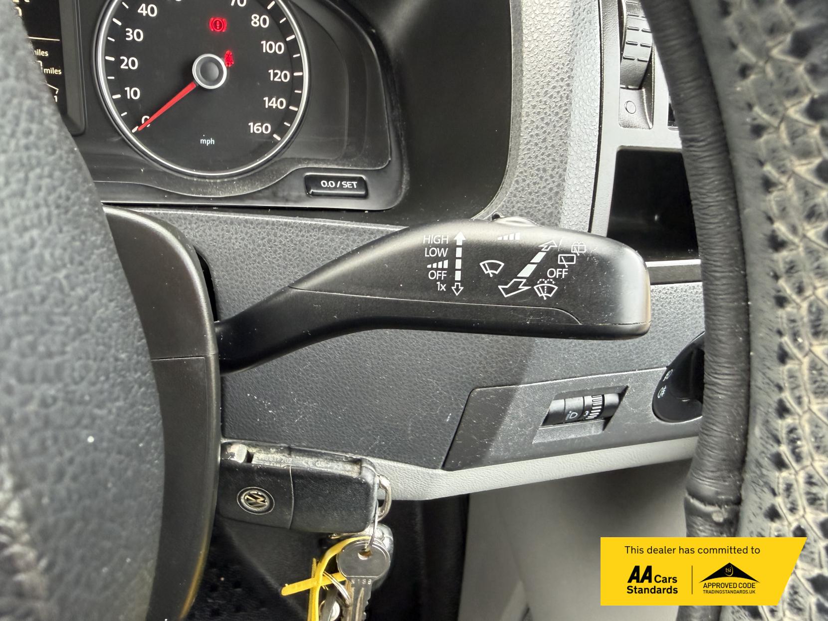 Volkswagen Transporter 2.0 TDI T32 Kombi 4dr Diesel Manual L1 H1 (203 g/km, 138 bhp)