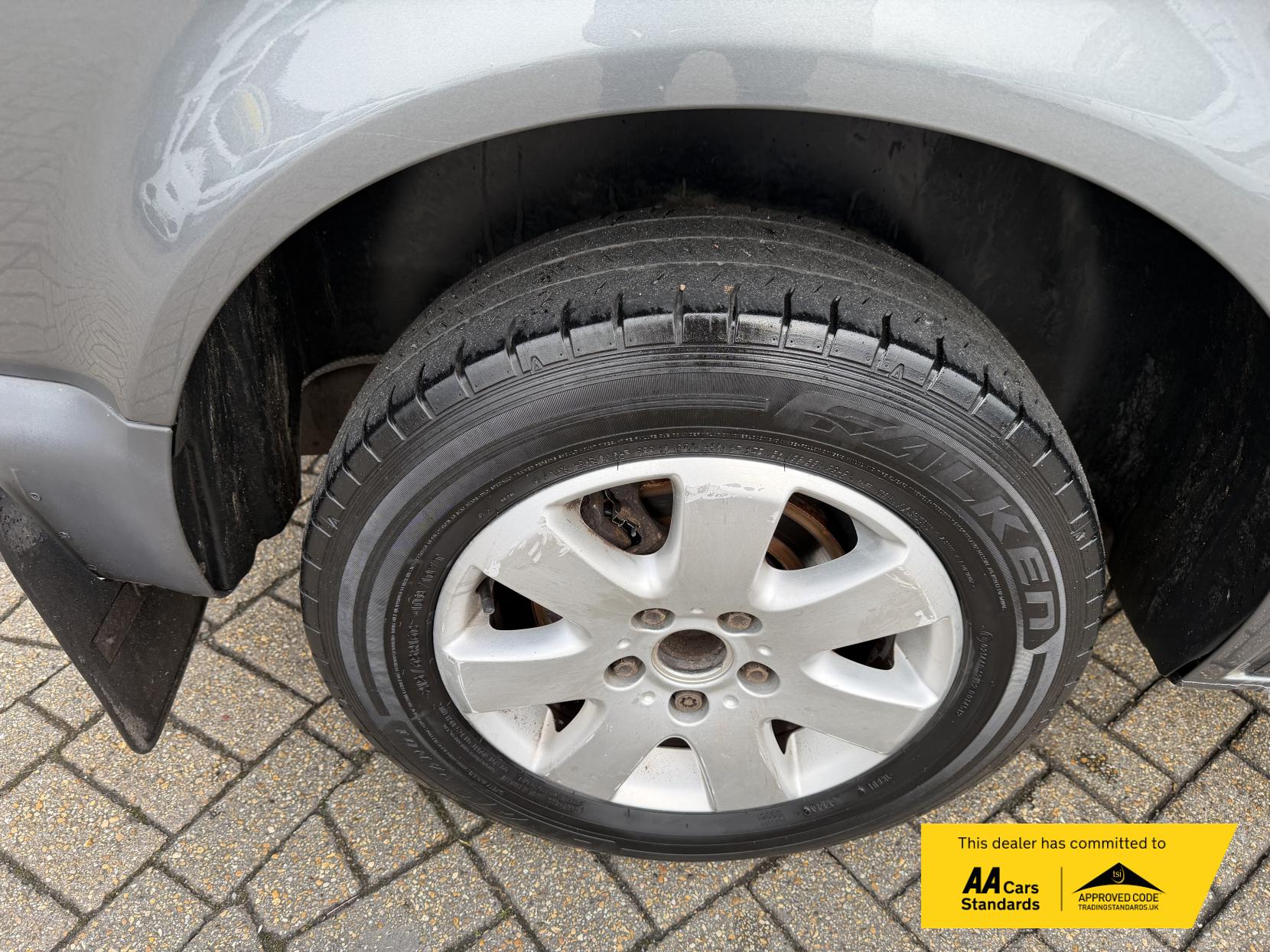 Volkswagen Transporter 2.0 TDI T32 Kombi 4dr Diesel Manual L1 H1 (203 g/km, 138 bhp)