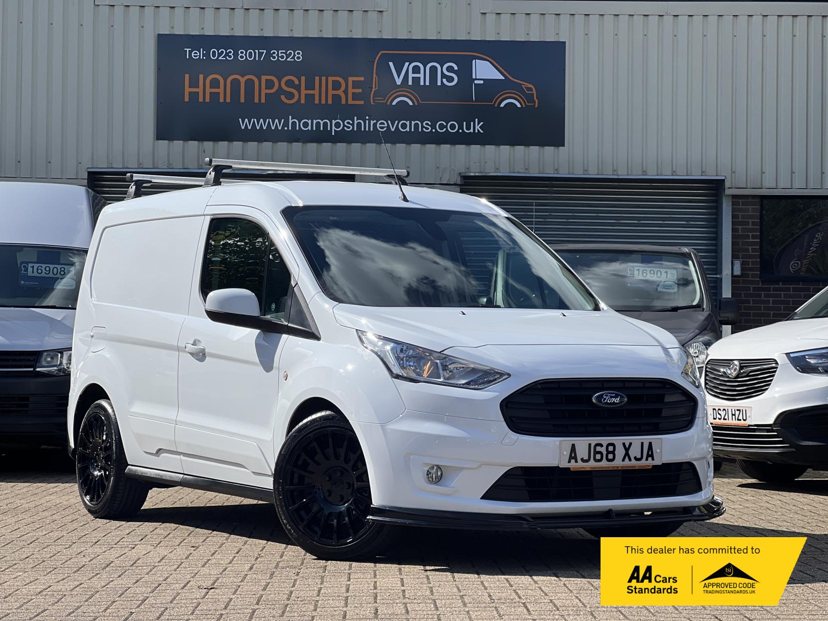 Ford Transit Connect 1.5 200 EcoBlue Limited Panel Van 5dr Diesel Manual L1 Euro 6 (s/s) (120 ps)