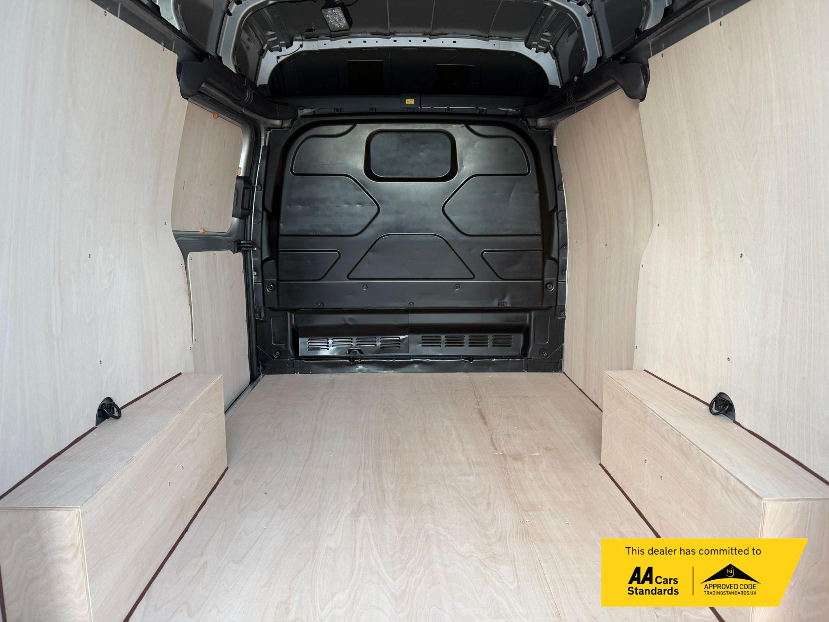 Ford Transit Custom 2.0 300 EcoBlue Panel Van 5dr Diesel Manual L1 H2 Euro 6 (130 ps)
