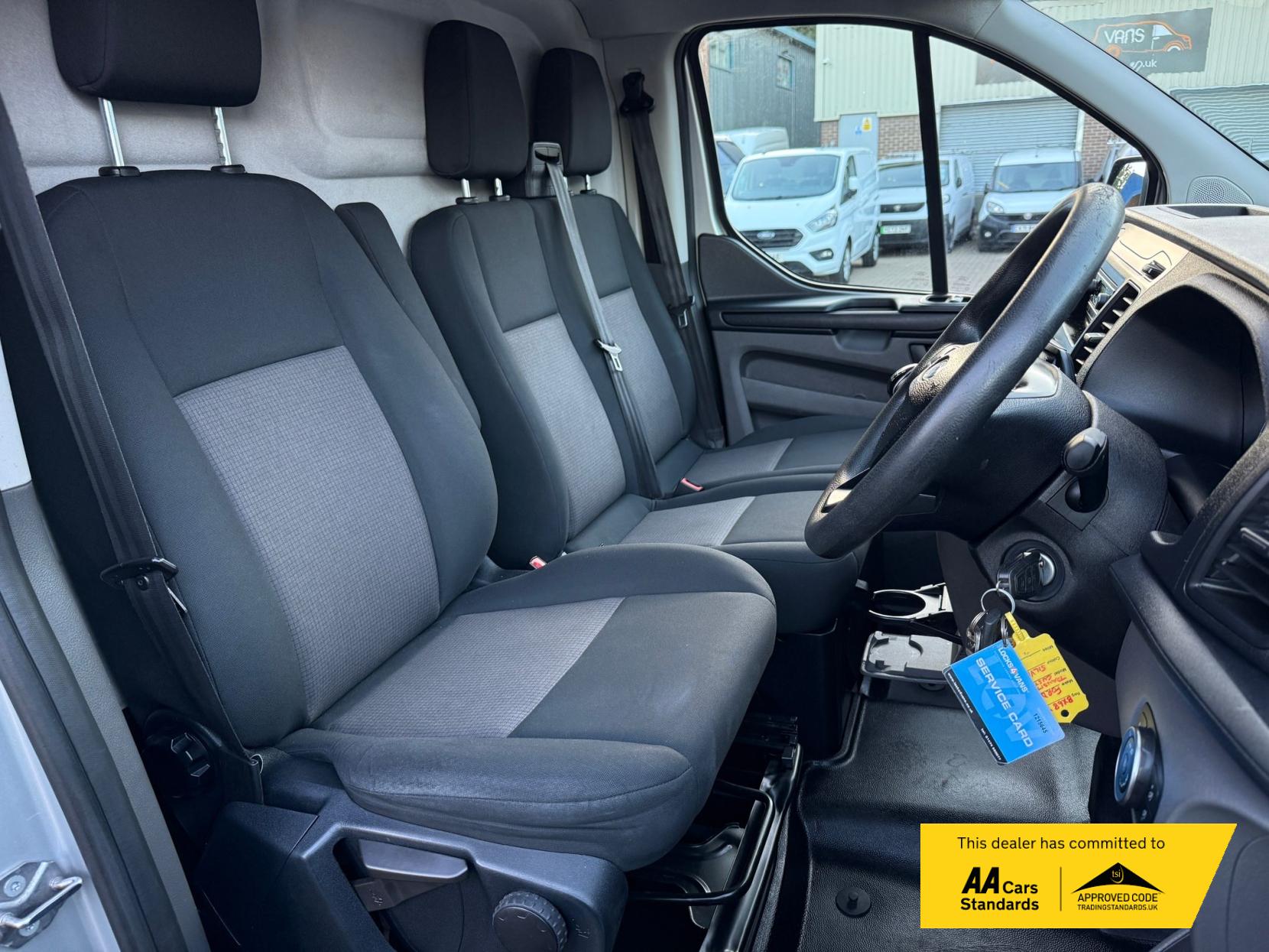 Ford Transit Custom 2.0 300 EcoBlue Panel Van 5dr Diesel Manual L1 H2 Euro 6 (130 ps)