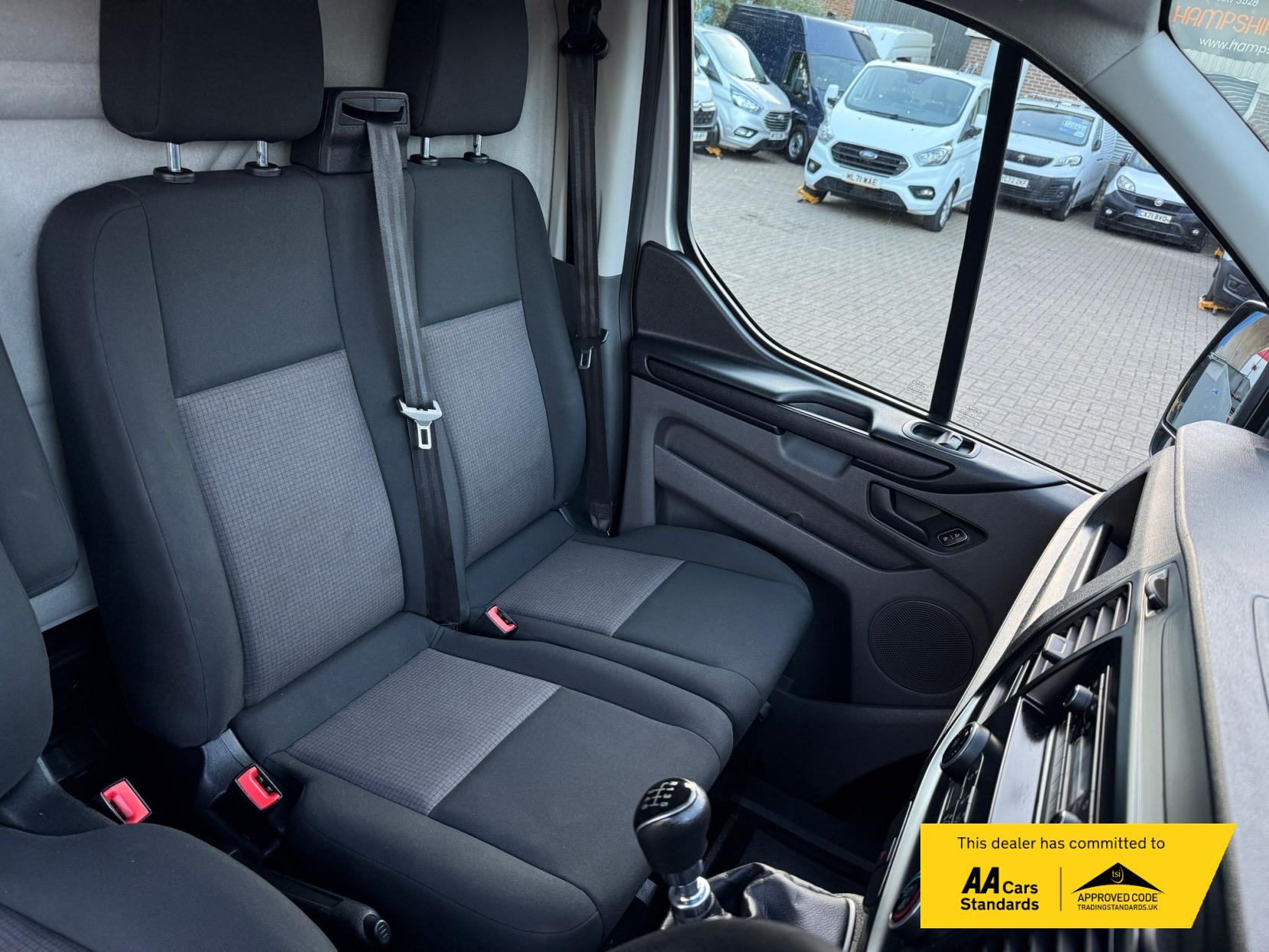 Ford Transit Custom 2.0 300 EcoBlue Panel Van 5dr Diesel Manual L1 H2 Euro 6 (130 ps)