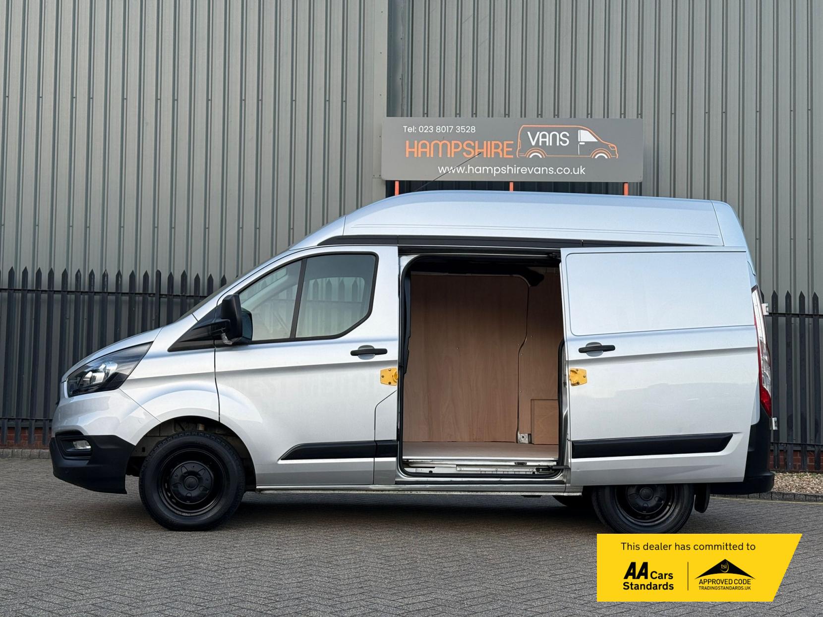 Ford Transit Custom 2.0 300 EcoBlue Panel Van 5dr Diesel Manual L1 H2 Euro 6 (130 ps)
