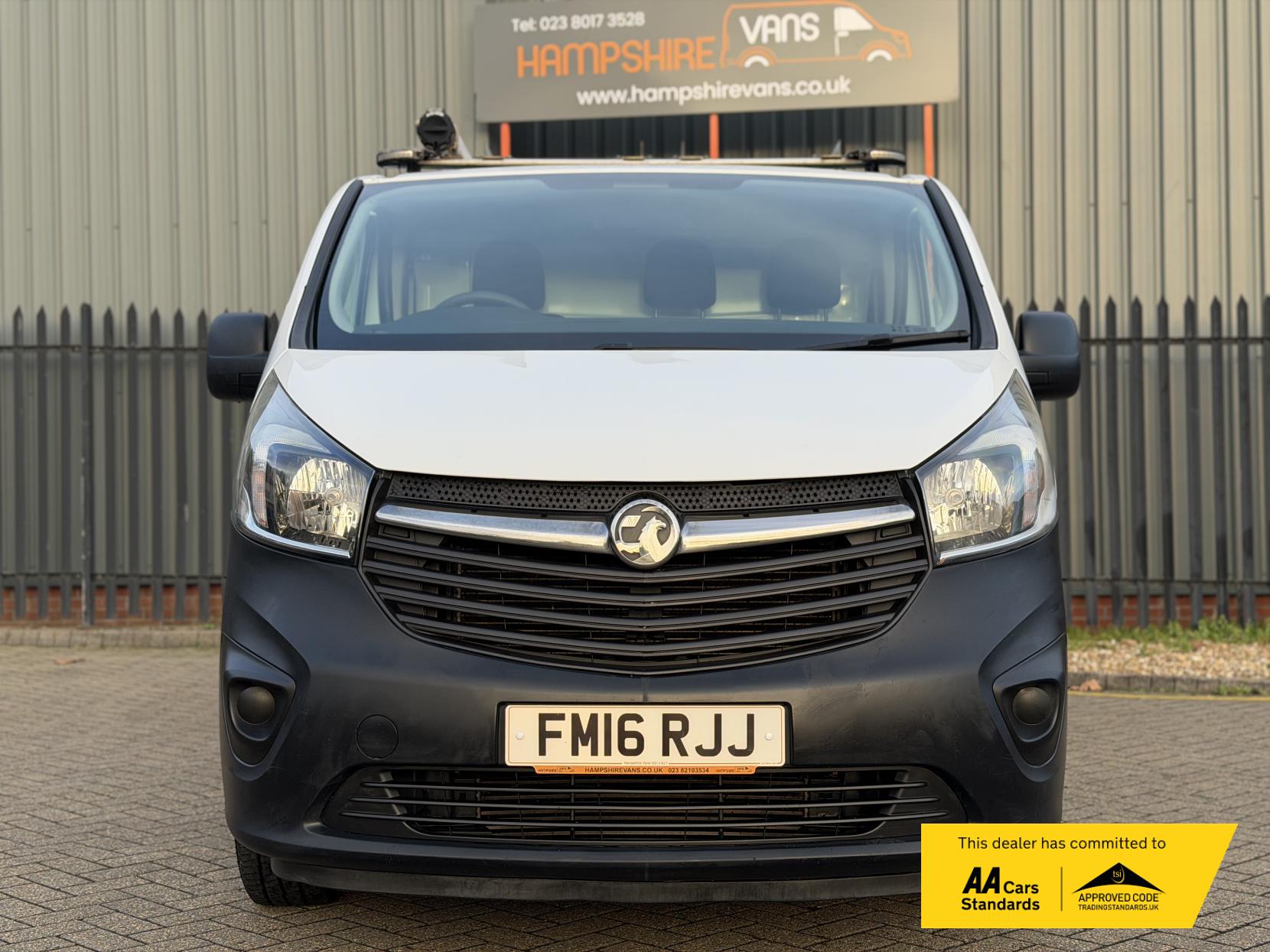 Vauxhall Vivaro 1.6 CDTi 2900 ecoFLEX Panel Van 5dr Diesel Manual L1 H1 Euro 5 (s/s) (90 ps)