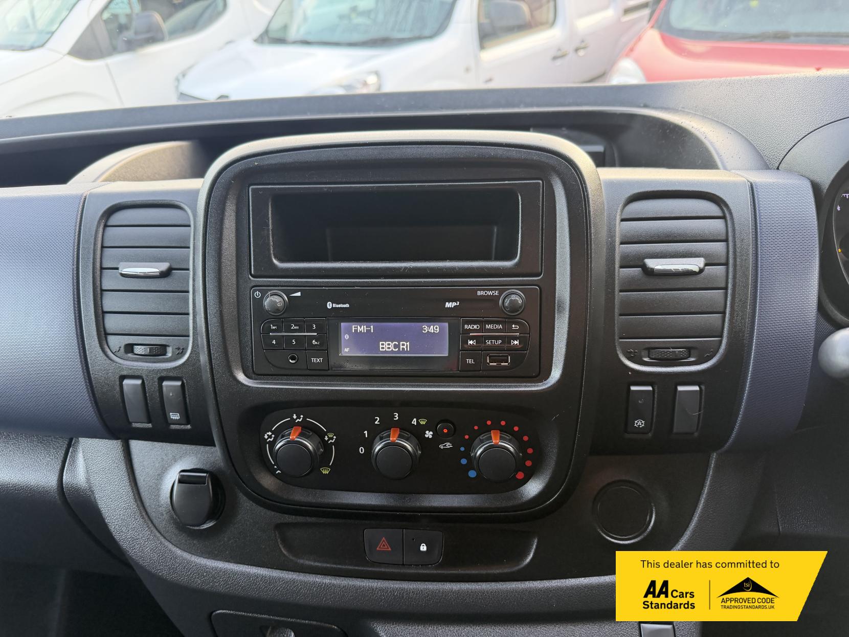 Vauxhall Vivaro 1.6 CDTi 2900 ecoFLEX Panel Van 5dr Diesel Manual L1 H1 Euro 5 (s/s) (90 ps)