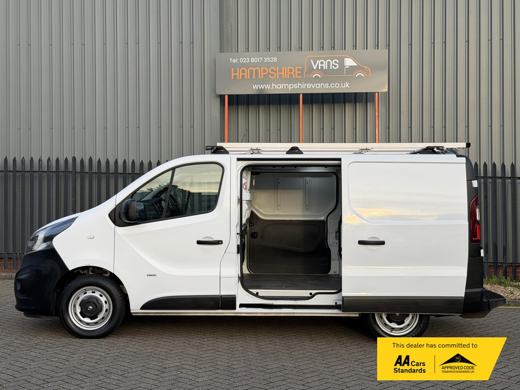 Vauxhall Vivaro 1.6 CDTi 2900 ecoFLEX Panel Van 5dr Diesel Manual L1 H1 Euro 5 (s/s) (90 ps)