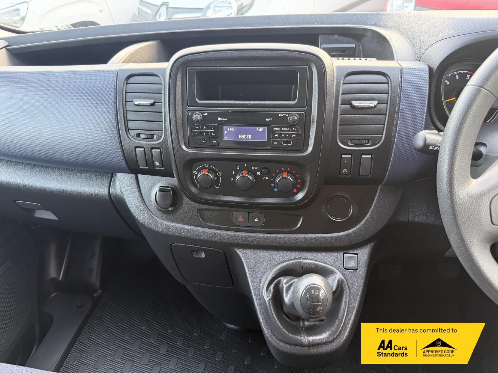 Vauxhall Vivaro 1.6 CDTi 2900 ecoFLEX Panel Van 5dr Diesel Manual L1 H1 Euro 5 (s/s) (90 ps)