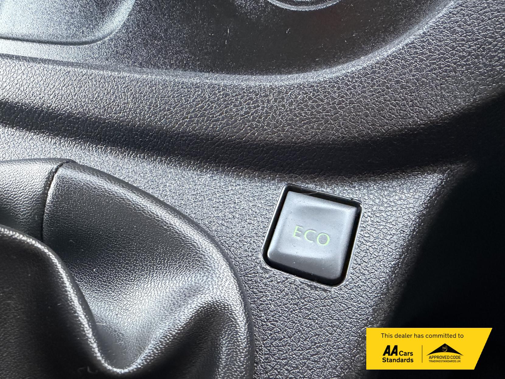 Vauxhall Vivaro 1.6 CDTi 2900 ecoFLEX Panel Van 5dr Diesel Manual L1 H1 Euro 5 (s/s) (90 ps)