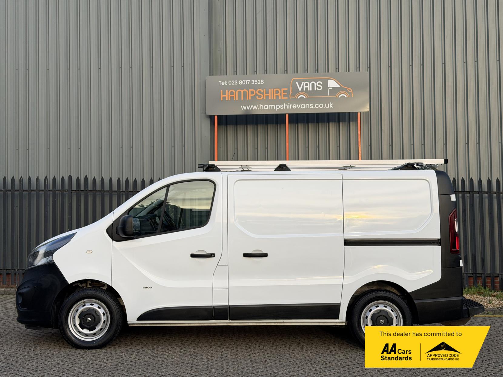 Vauxhall Vivaro 1.6 CDTi 2900 ecoFLEX Panel Van 5dr Diesel Manual L1 H1 Euro 5 (s/s) (90 ps)