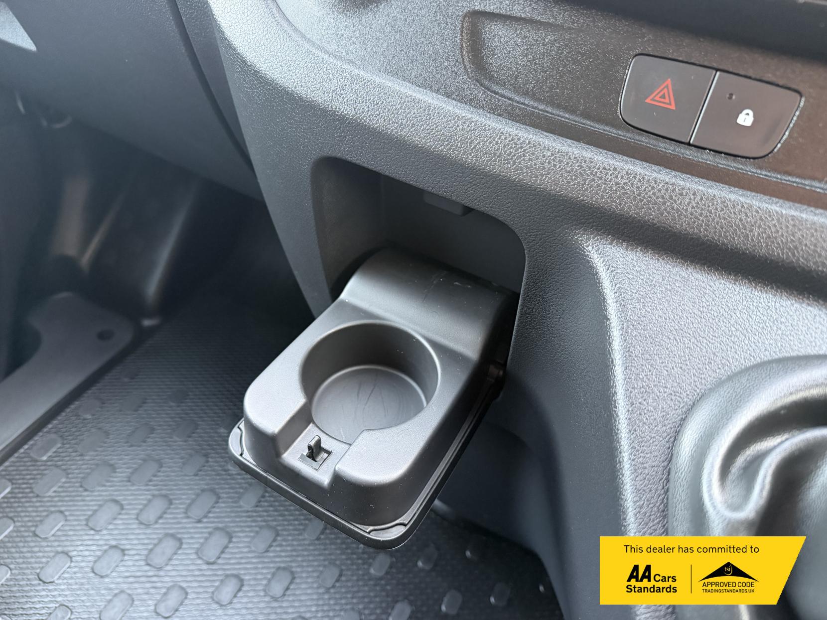 Vauxhall Vivaro 1.6 CDTi 2900 ecoFLEX Panel Van 5dr Diesel Manual L1 H1 Euro 5 (s/s) (90 ps)